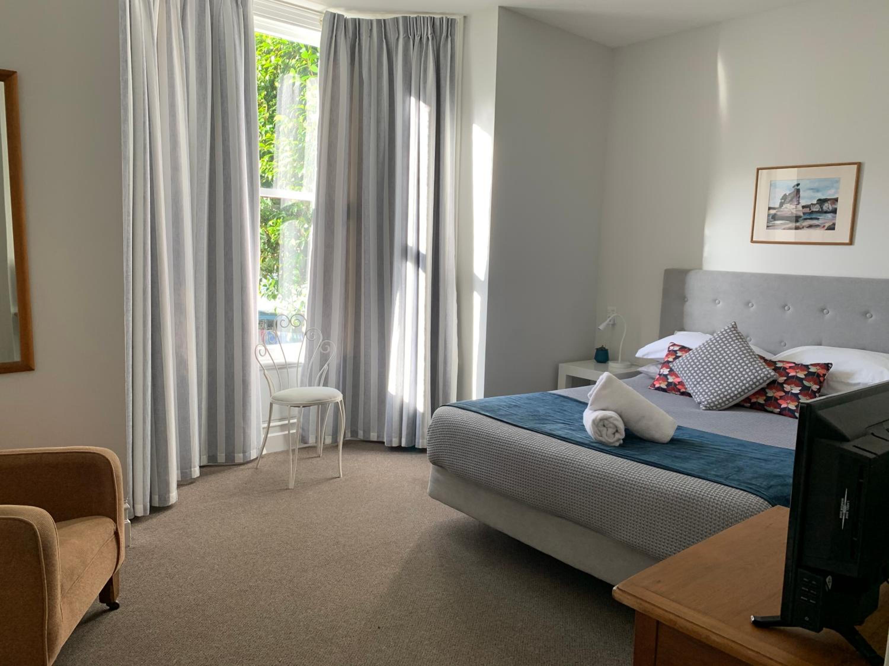 Double Room with Shared Bathroom photo 1