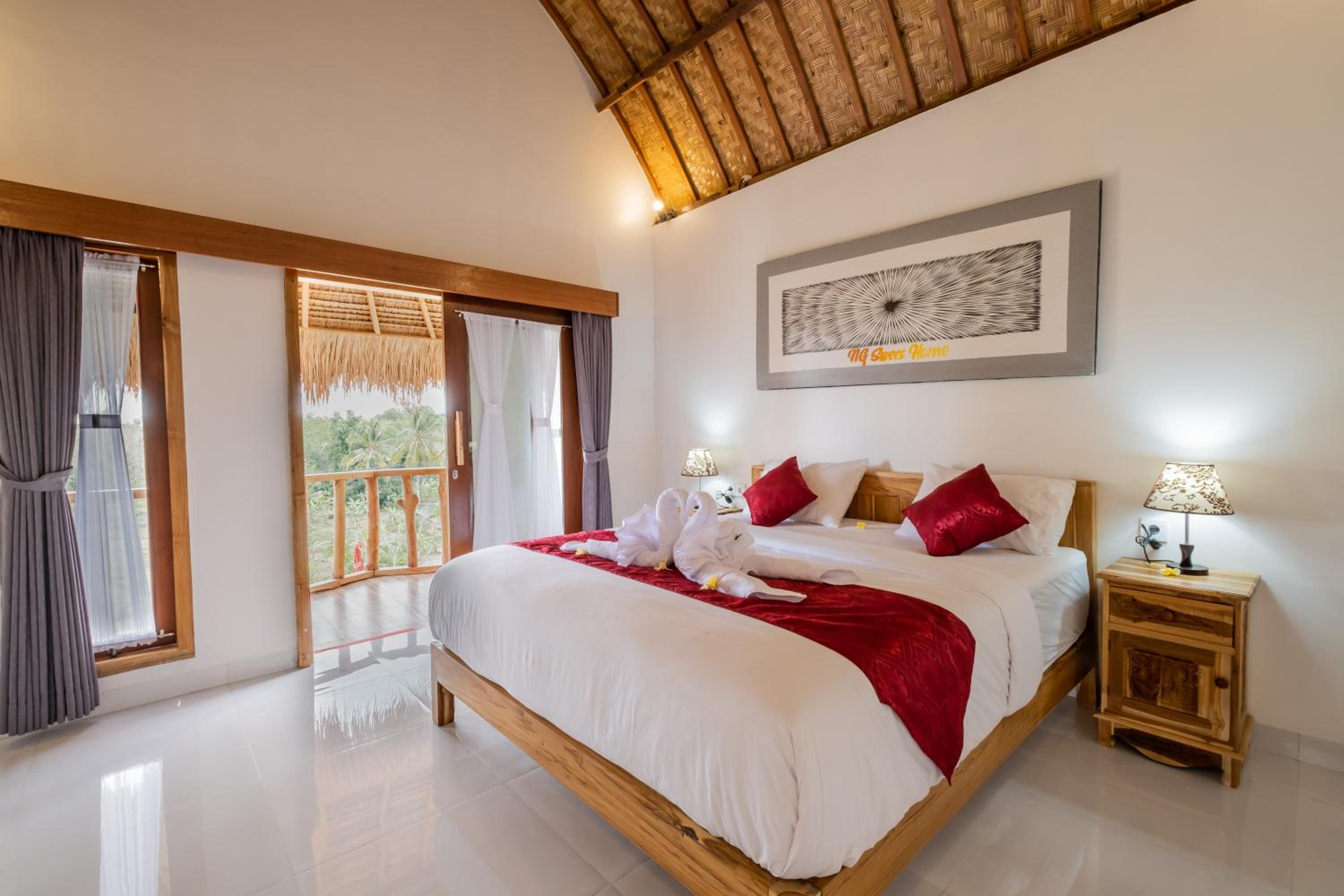 Deluxe Double Room with Balcony - Photo 1