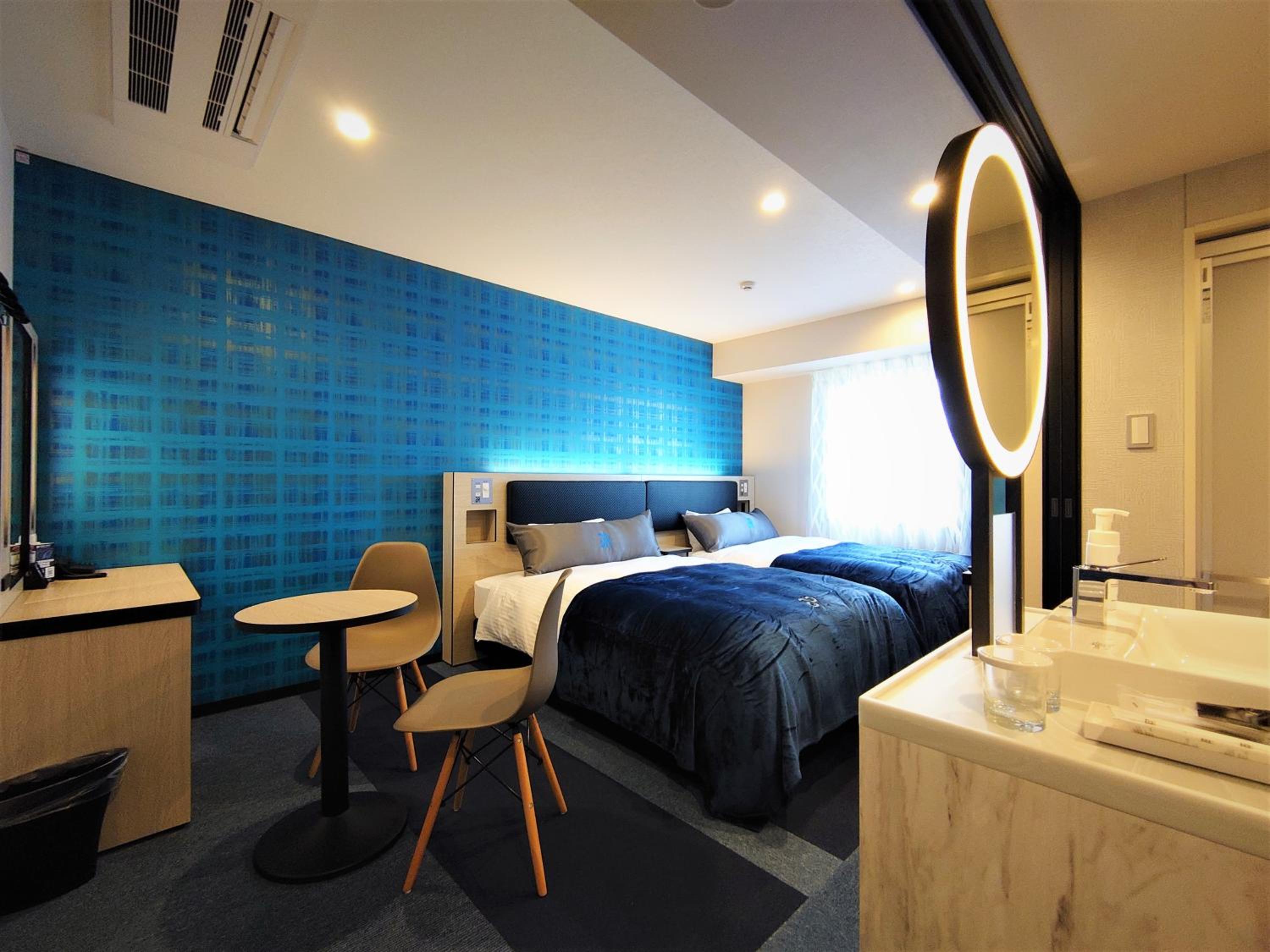 Premium Twin Room - Smoking photo 1