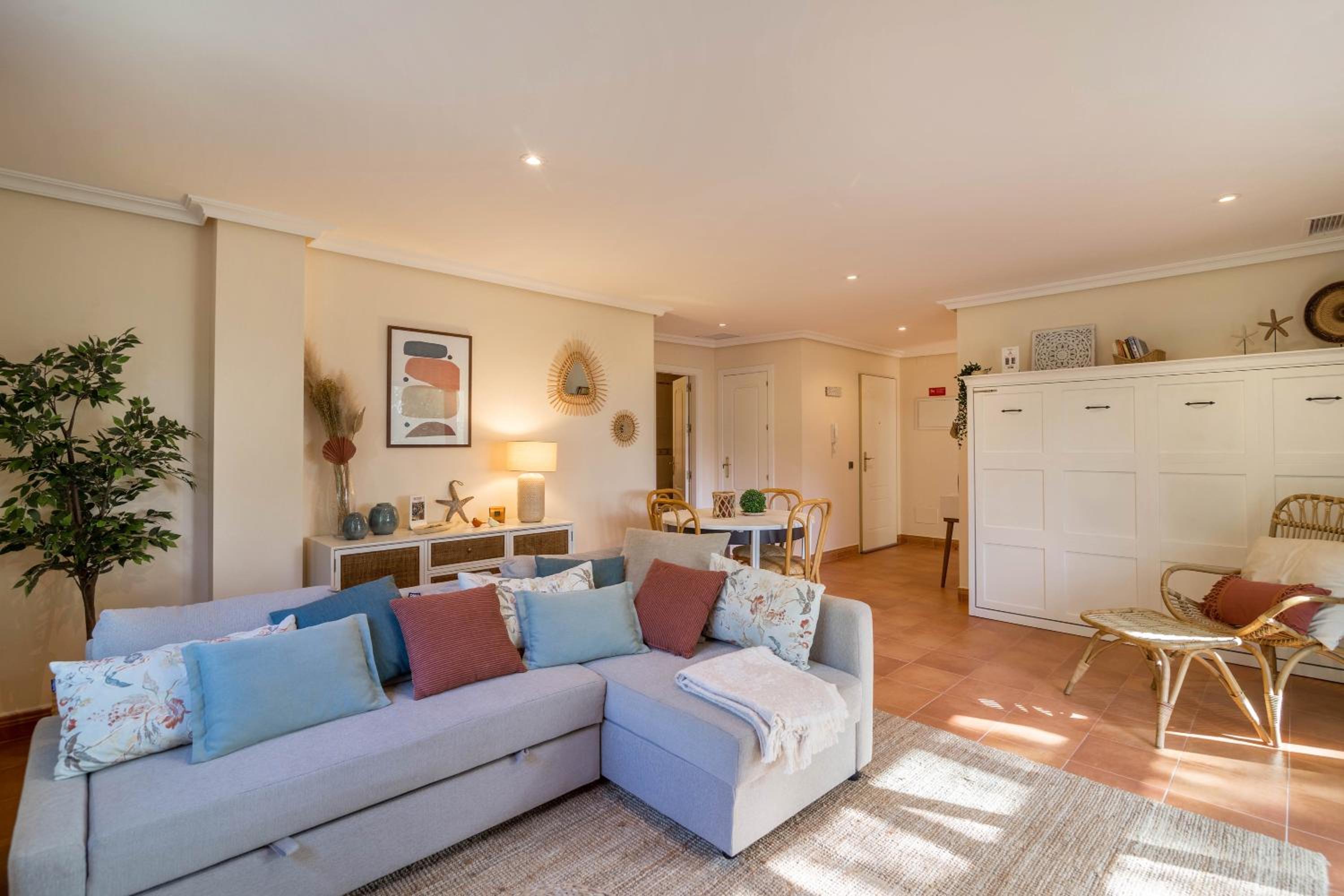 Superior One-Bedroom Apartment with Balcony