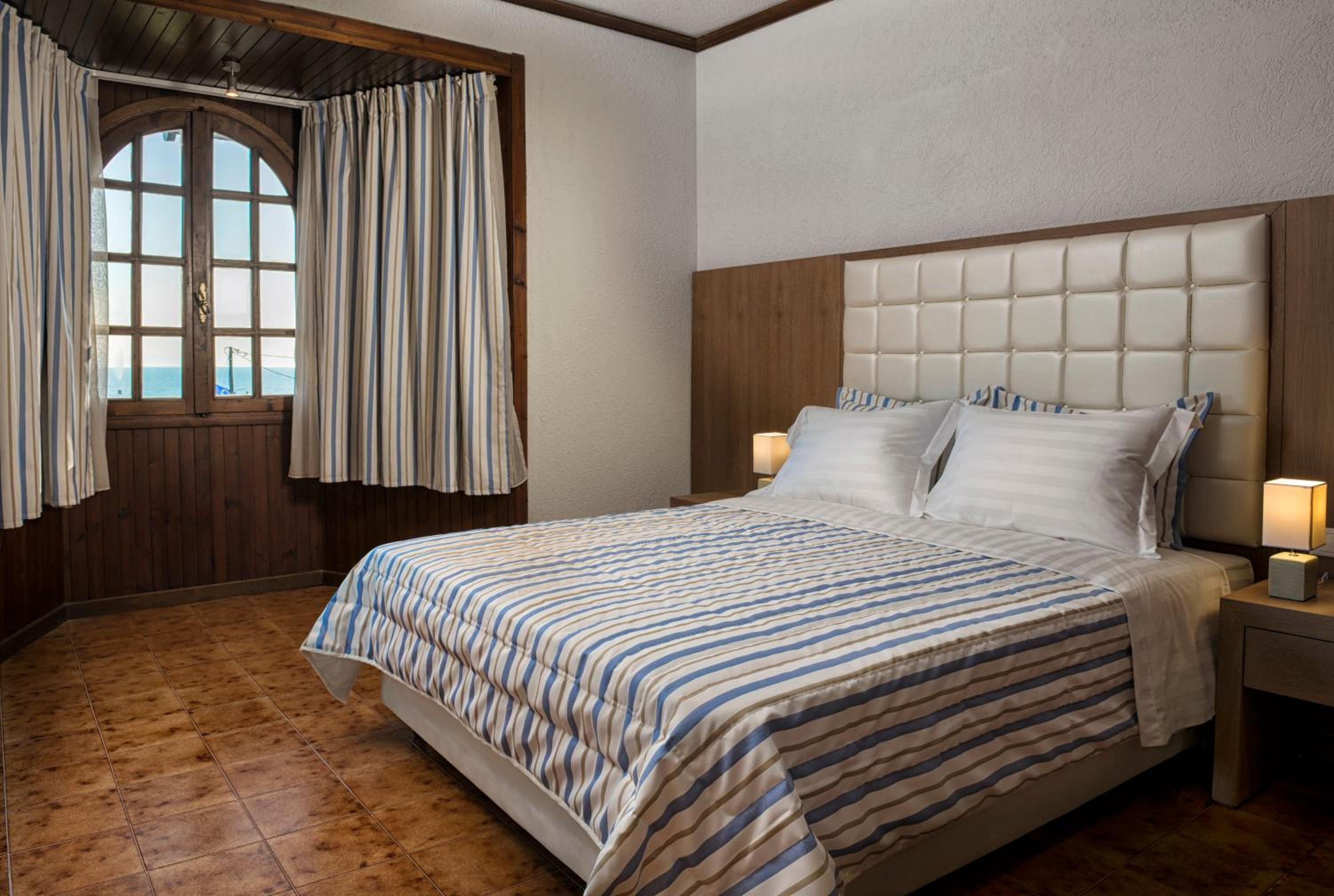 Junior Suite with Sea View photo 3