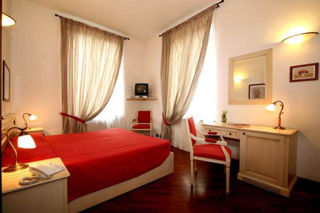 Single Room photo 3
