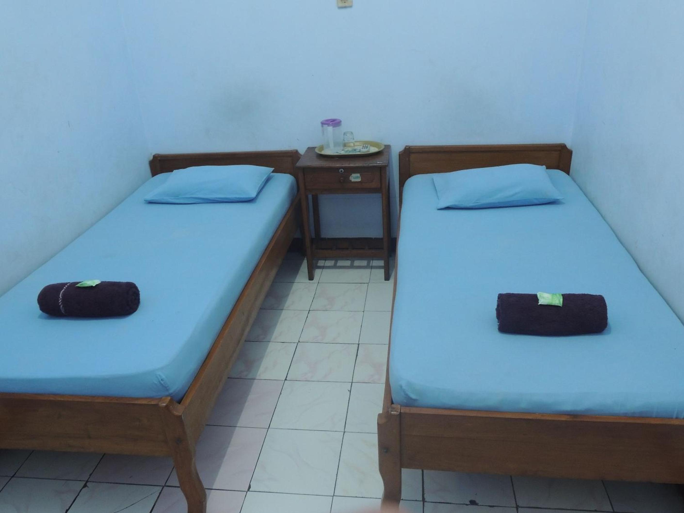 Economy Double Or Twin Room photo 1