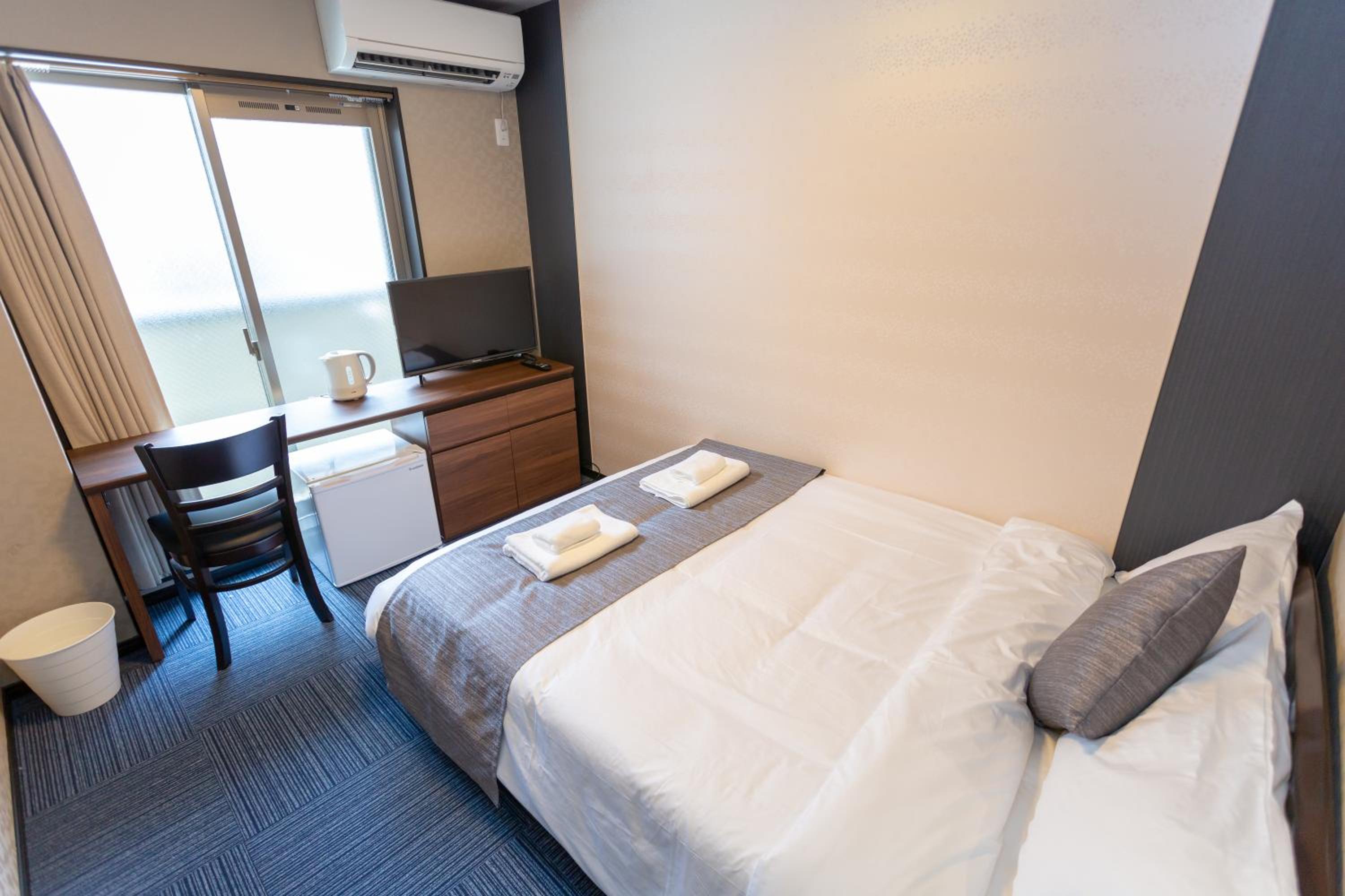 Standard Double Room - Non-Smoking - Photo 3