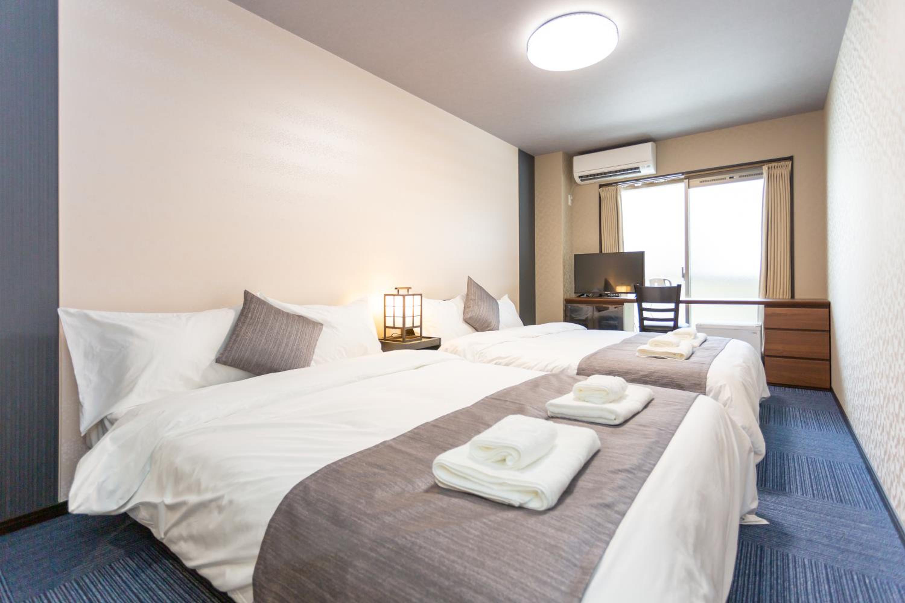Deluxe Twin Room - Non-Smoking - Photo 3