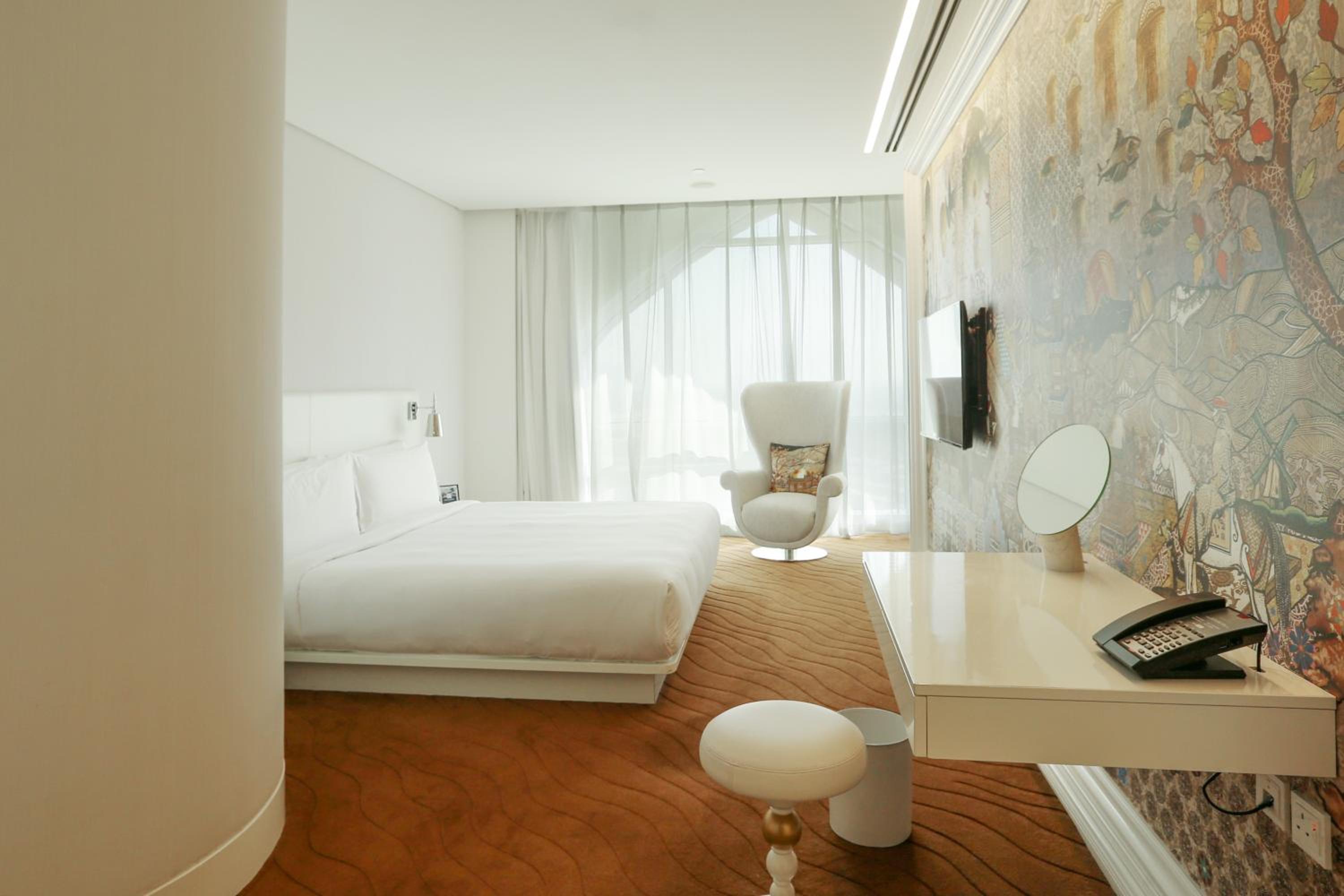 Deluxe Loft Suite