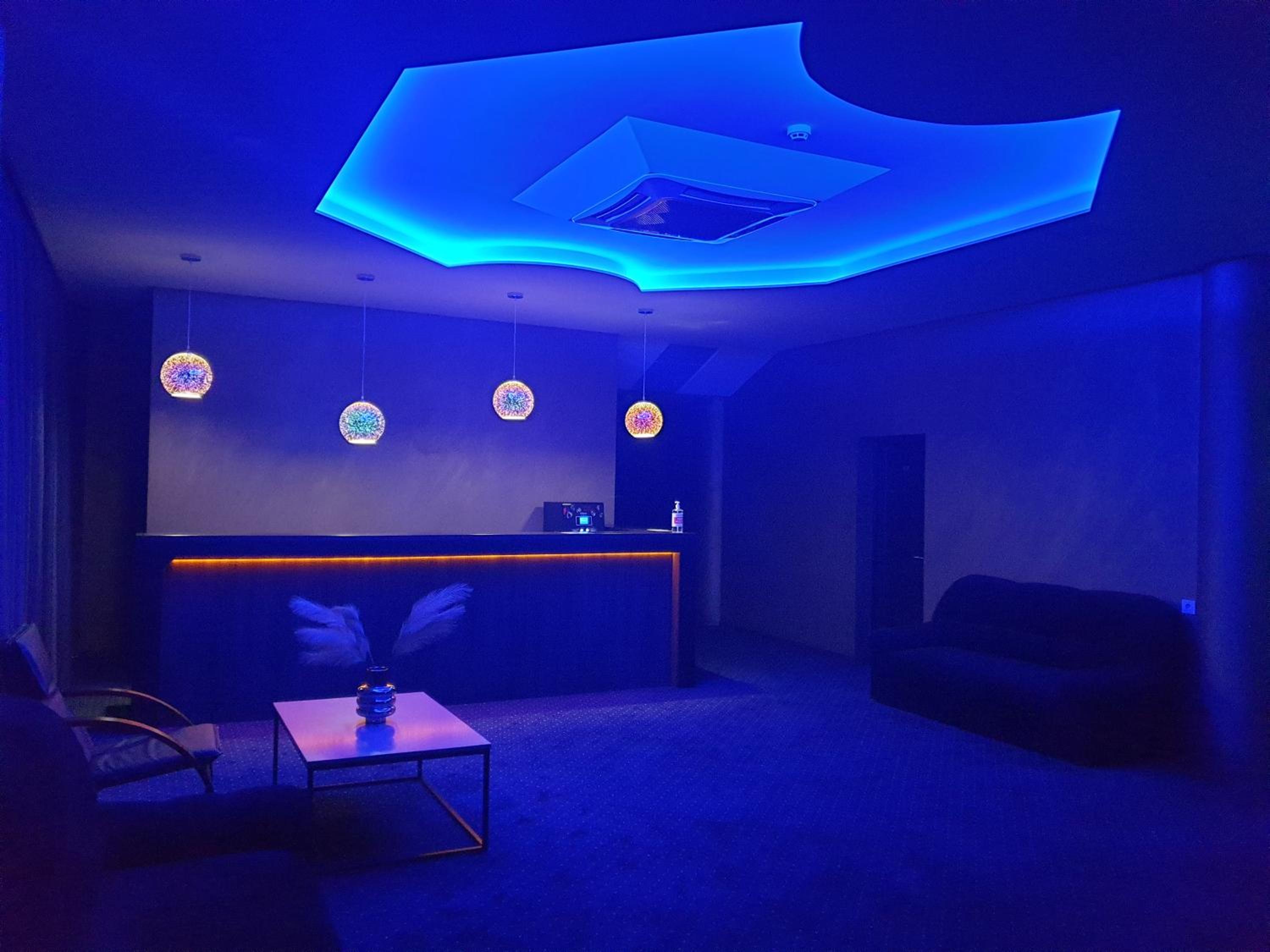 Queen Suite