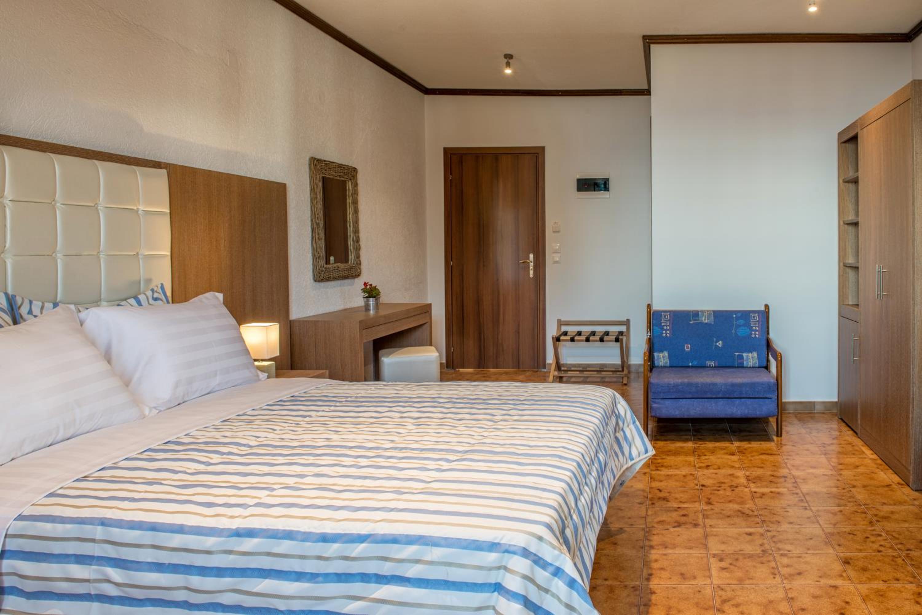 Junior Suite with Sea View photo 1
