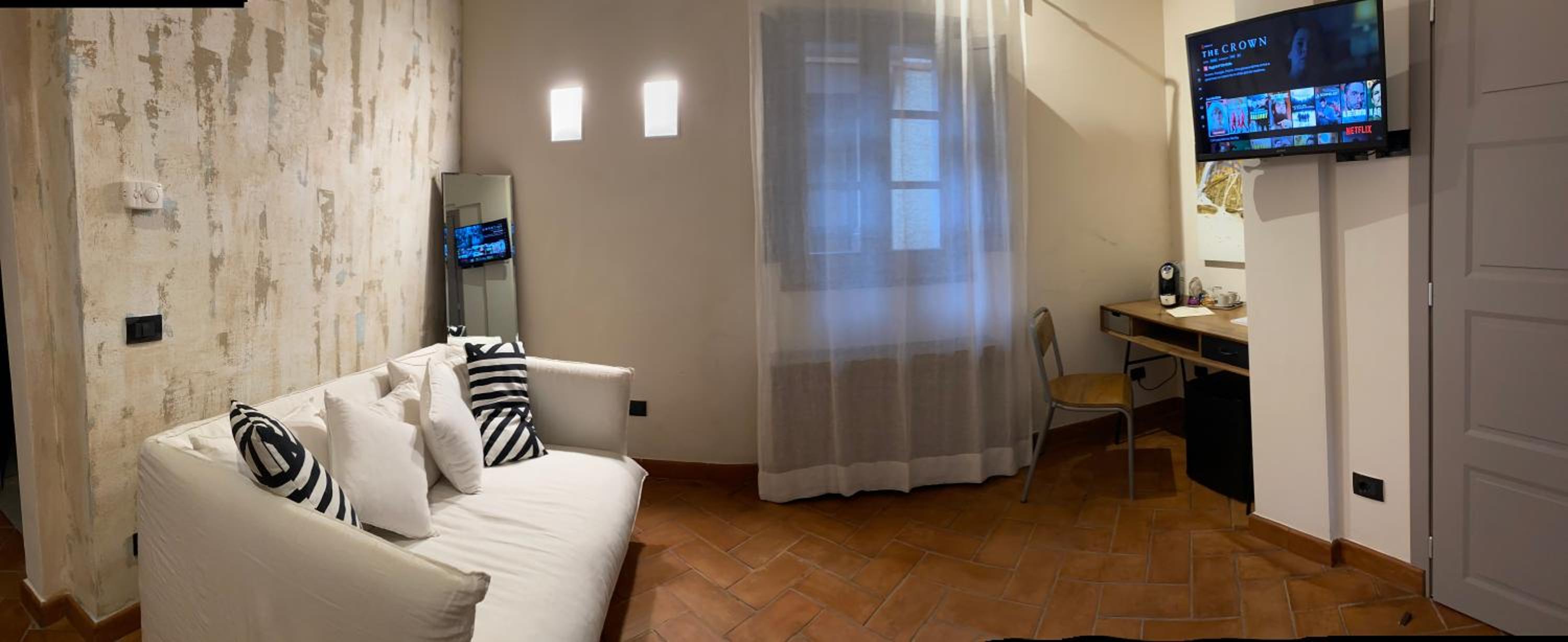 Suite with Garden View photo 3