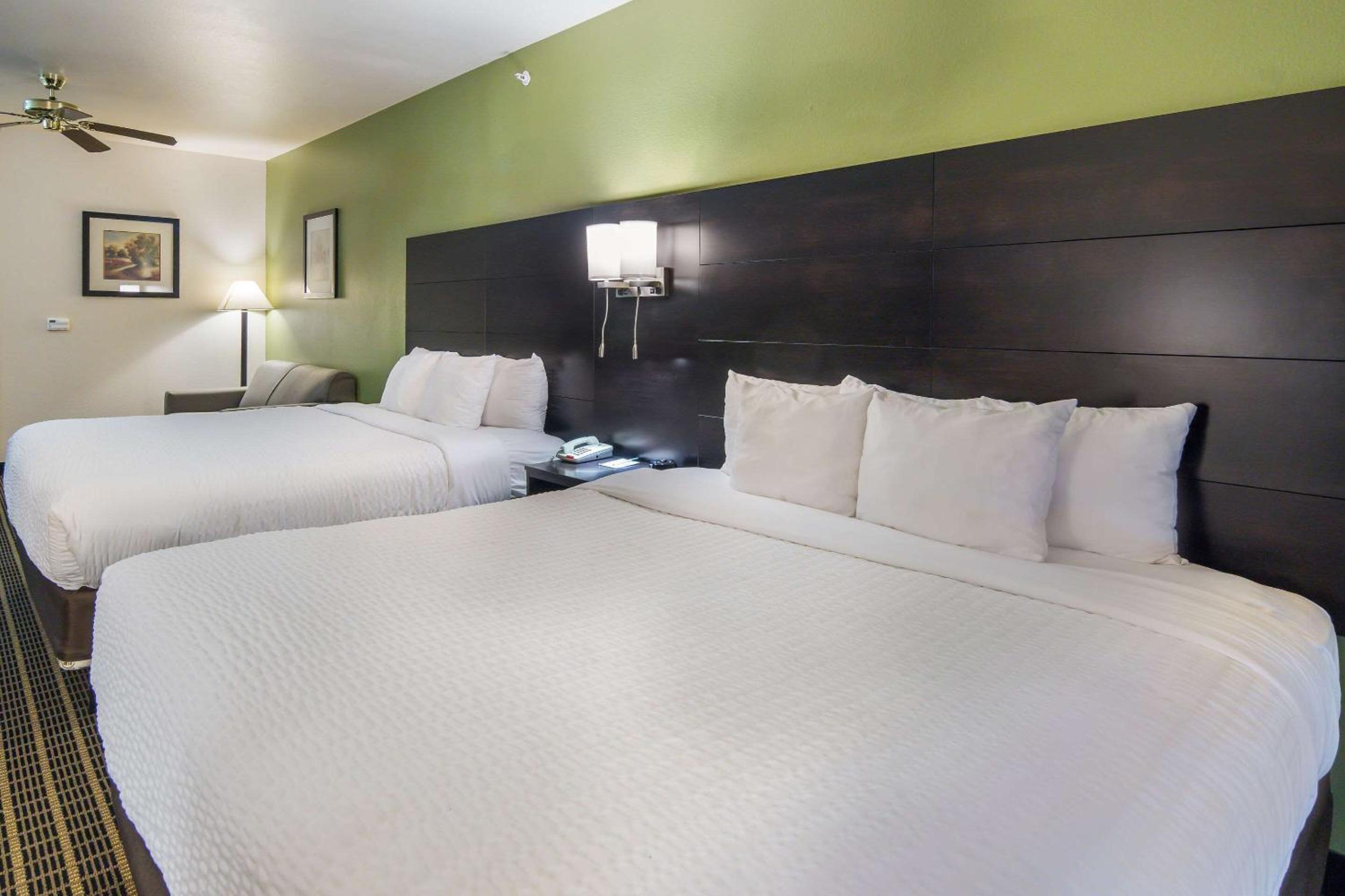 Suite with Two King Beds - Non-Smoking - Photo 1