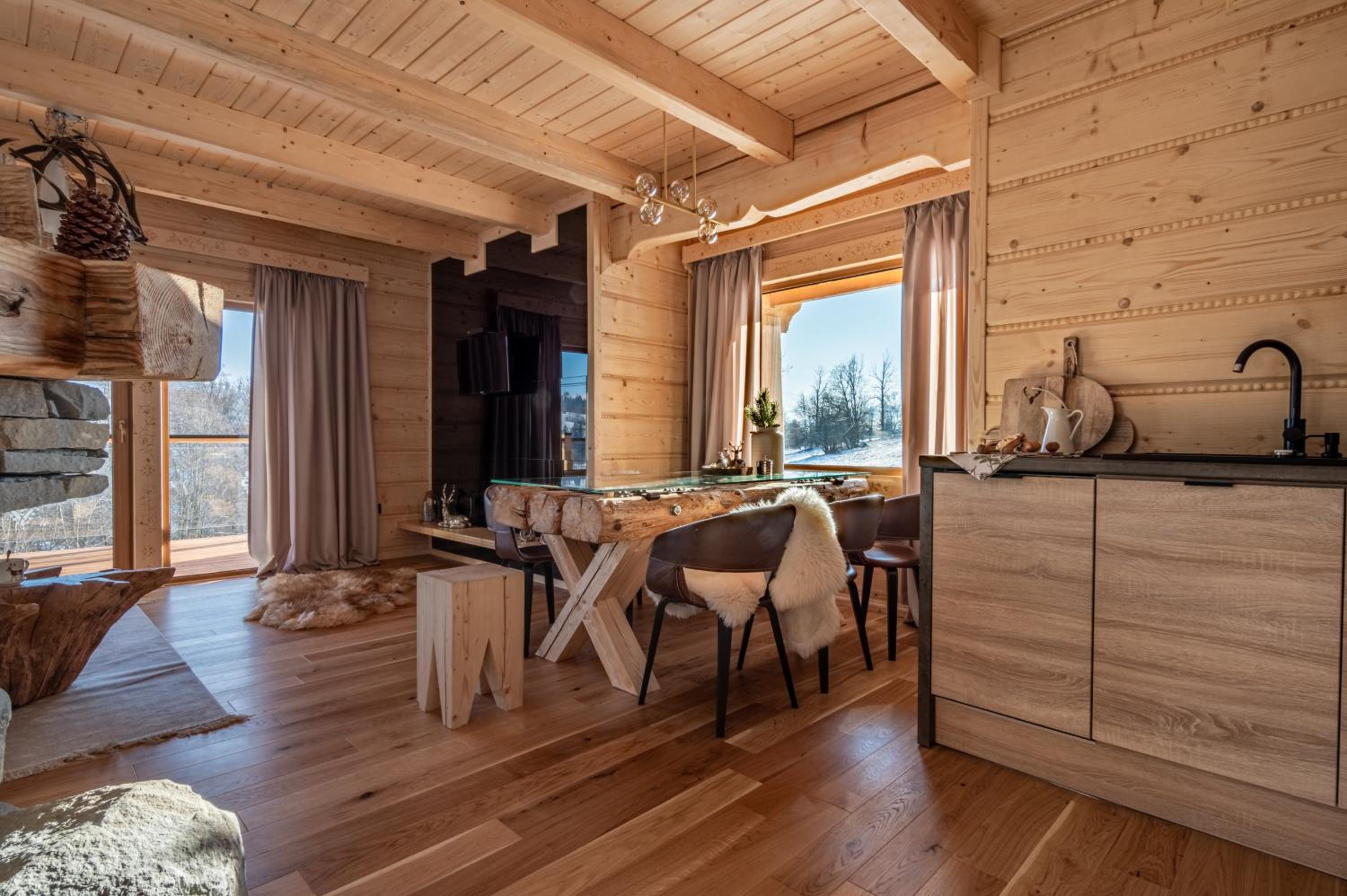 Superior Chalet photo 2