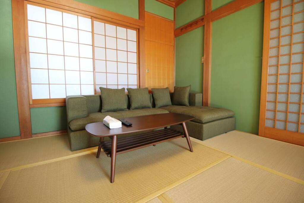Two-Bedroom Villa - Photo 10