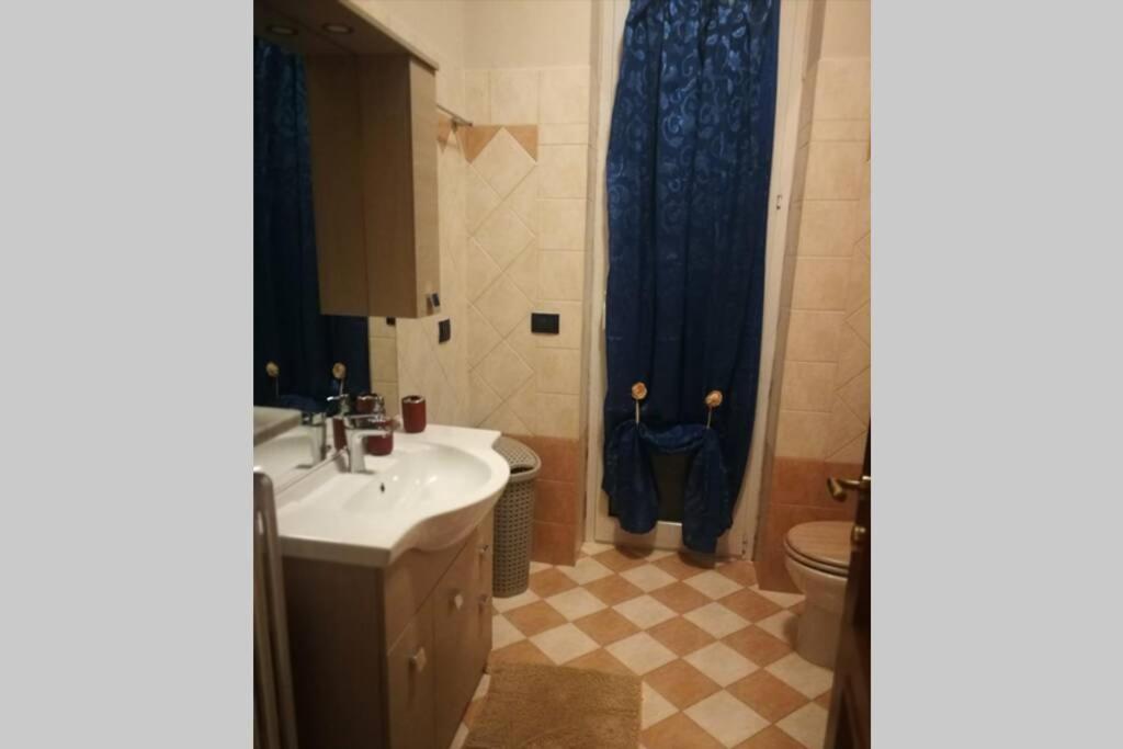 Three-Bedroom House - Photo 15
