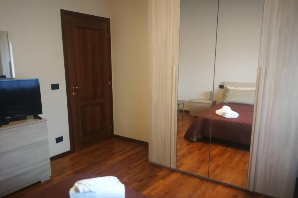 Three-Bedroom House - Photo 16