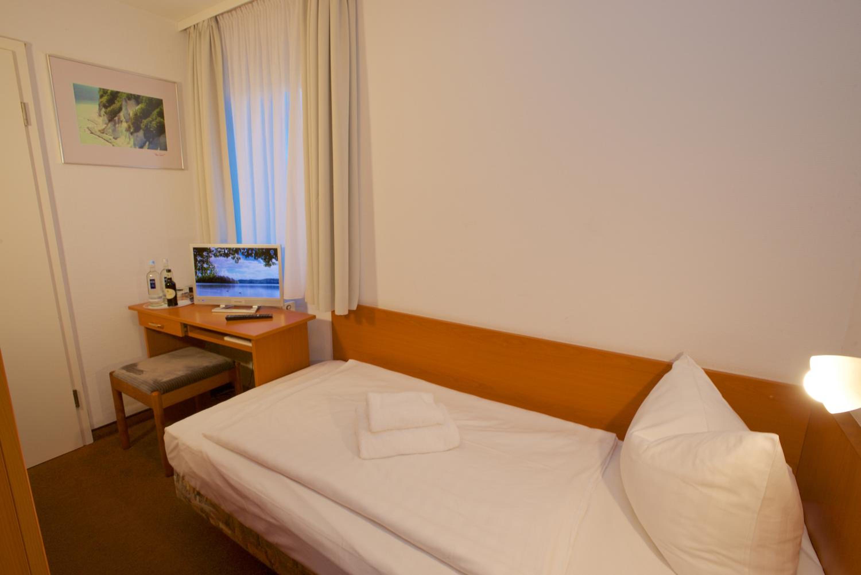 Single Room photo 1
