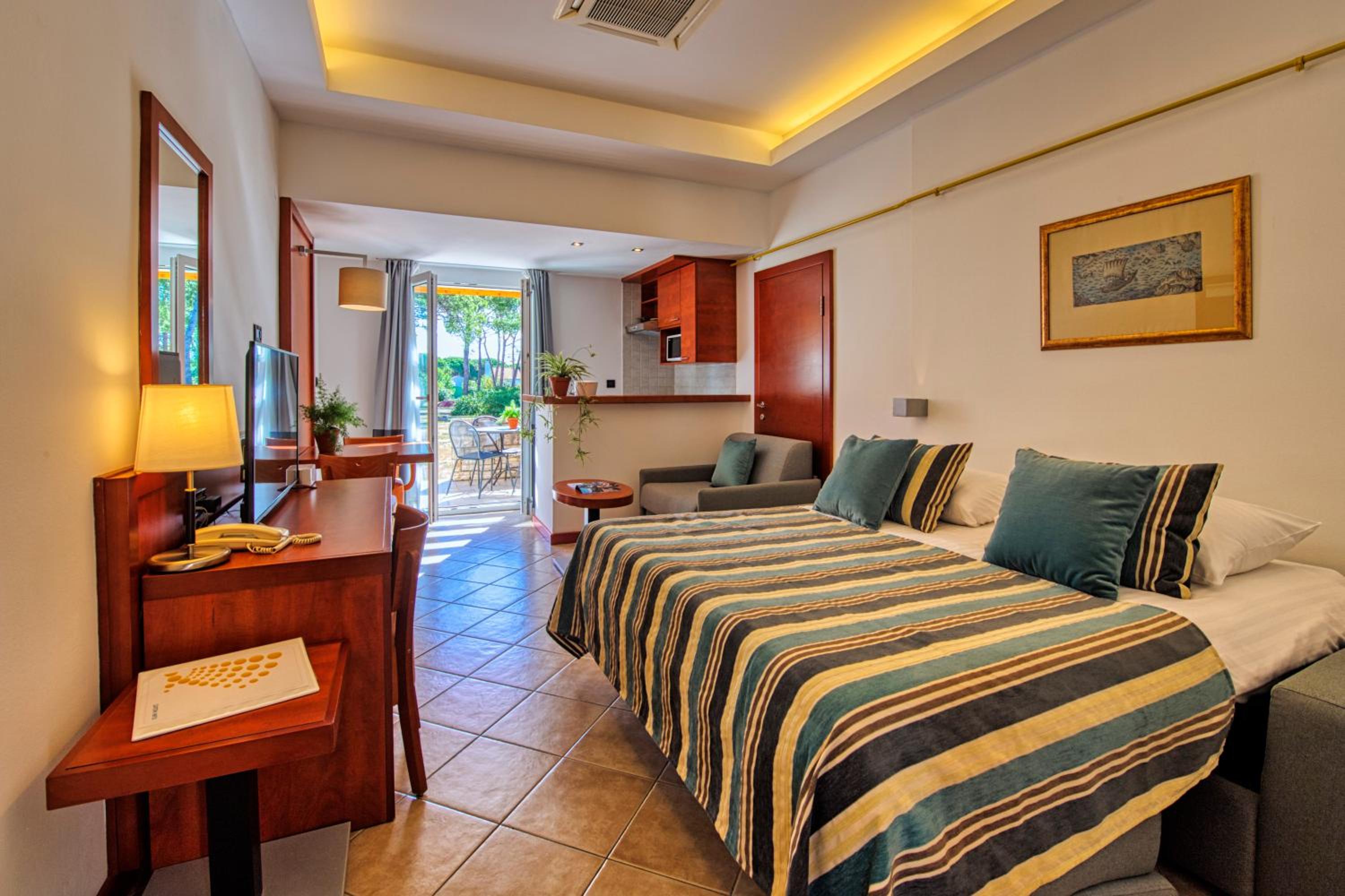 Comfort Studio (2 Adults)