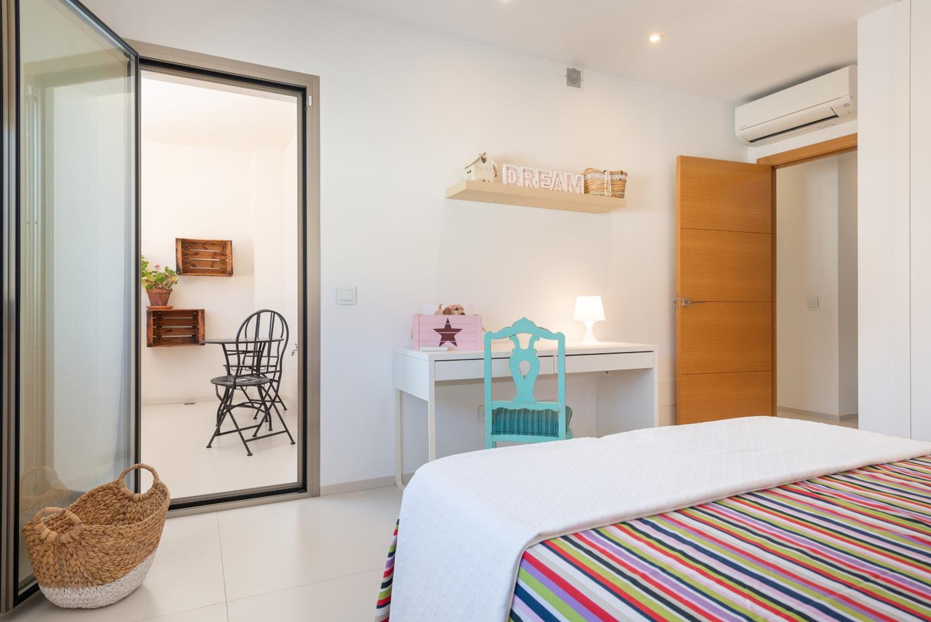 Three-Bedroom Villa photo 3