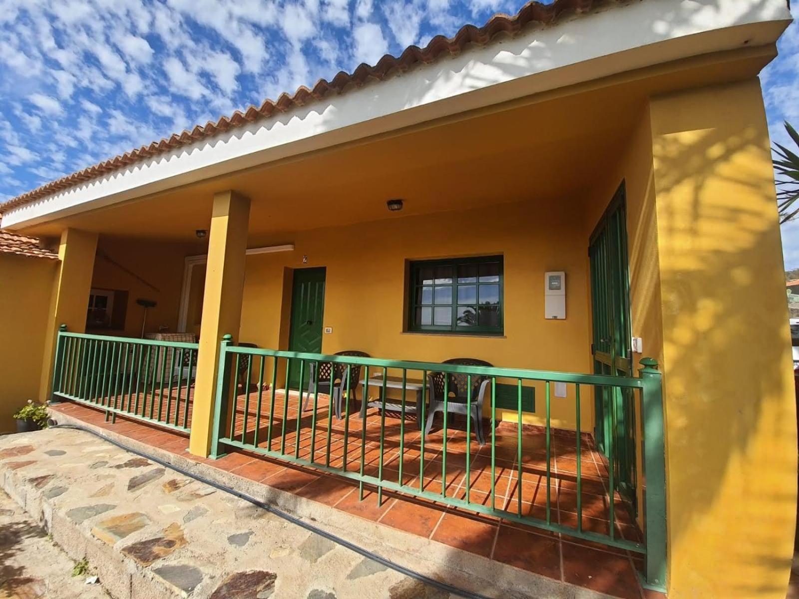 One-Bedroom House with Mountain View (3 Adults) photo 1
