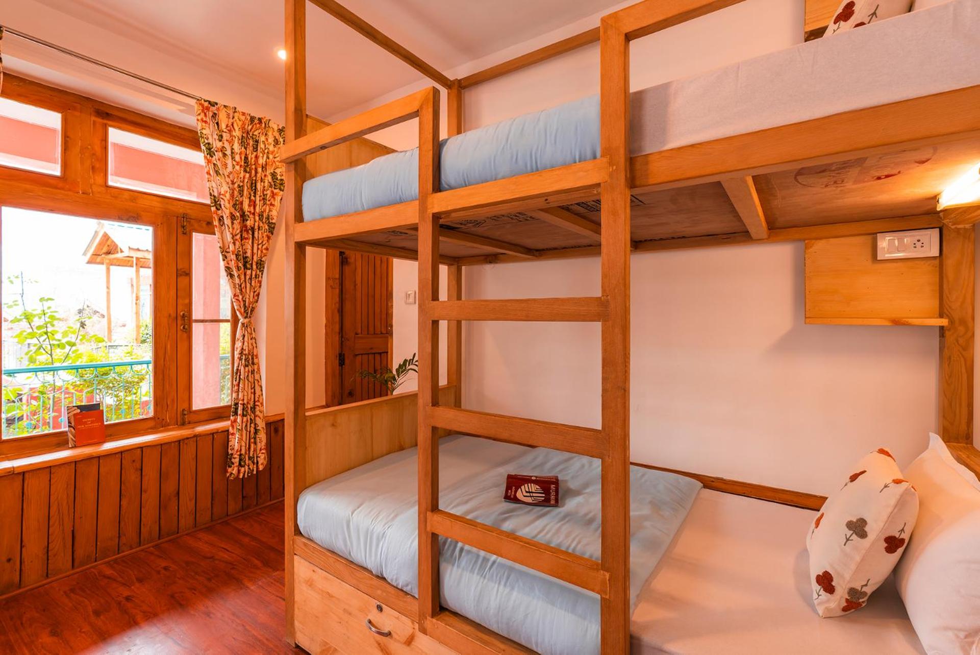 Quadruple Room - Photo 4