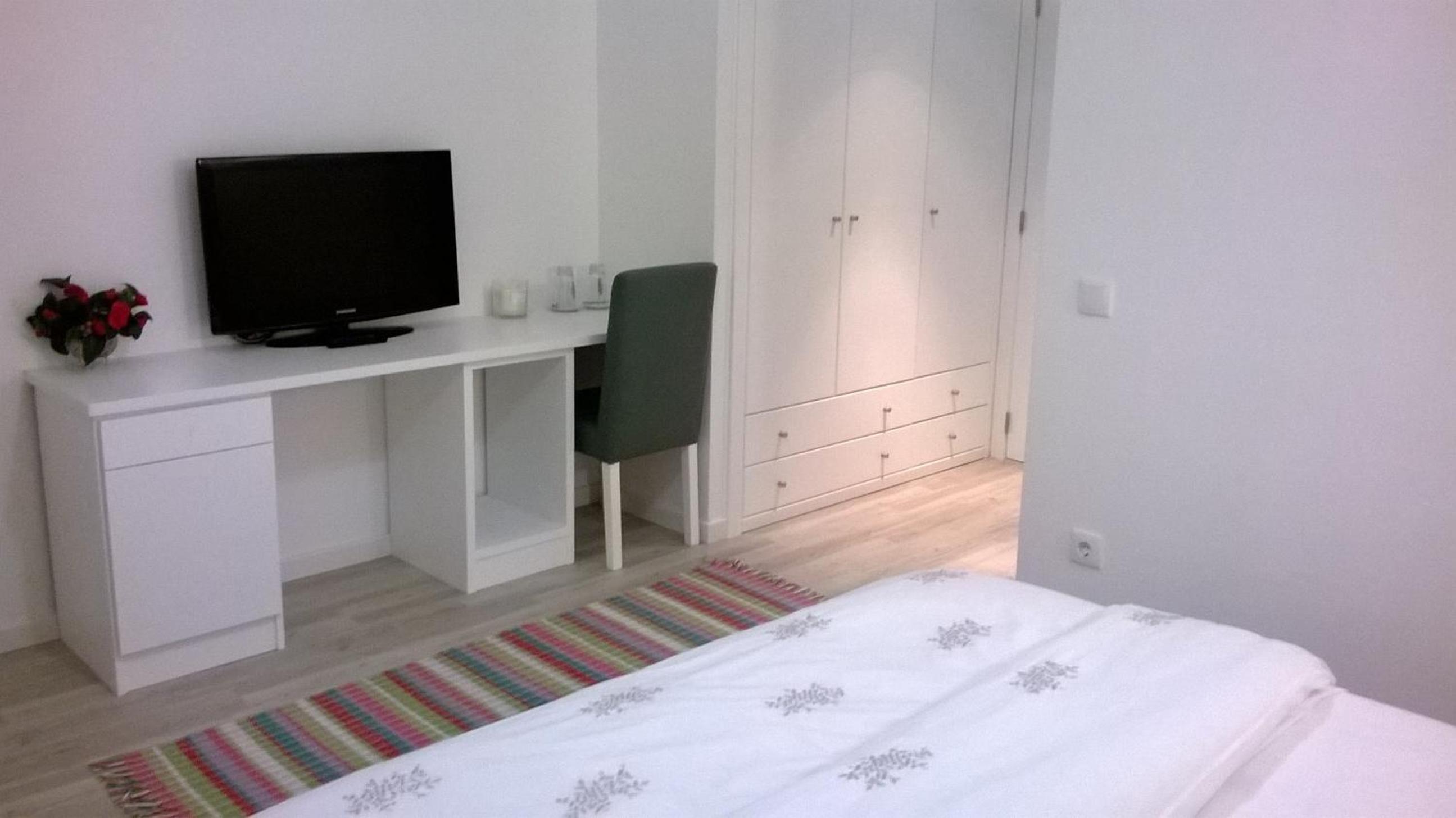 Family Room (2 Adults + 2 Children up to 14 Years Old) - Photo 8