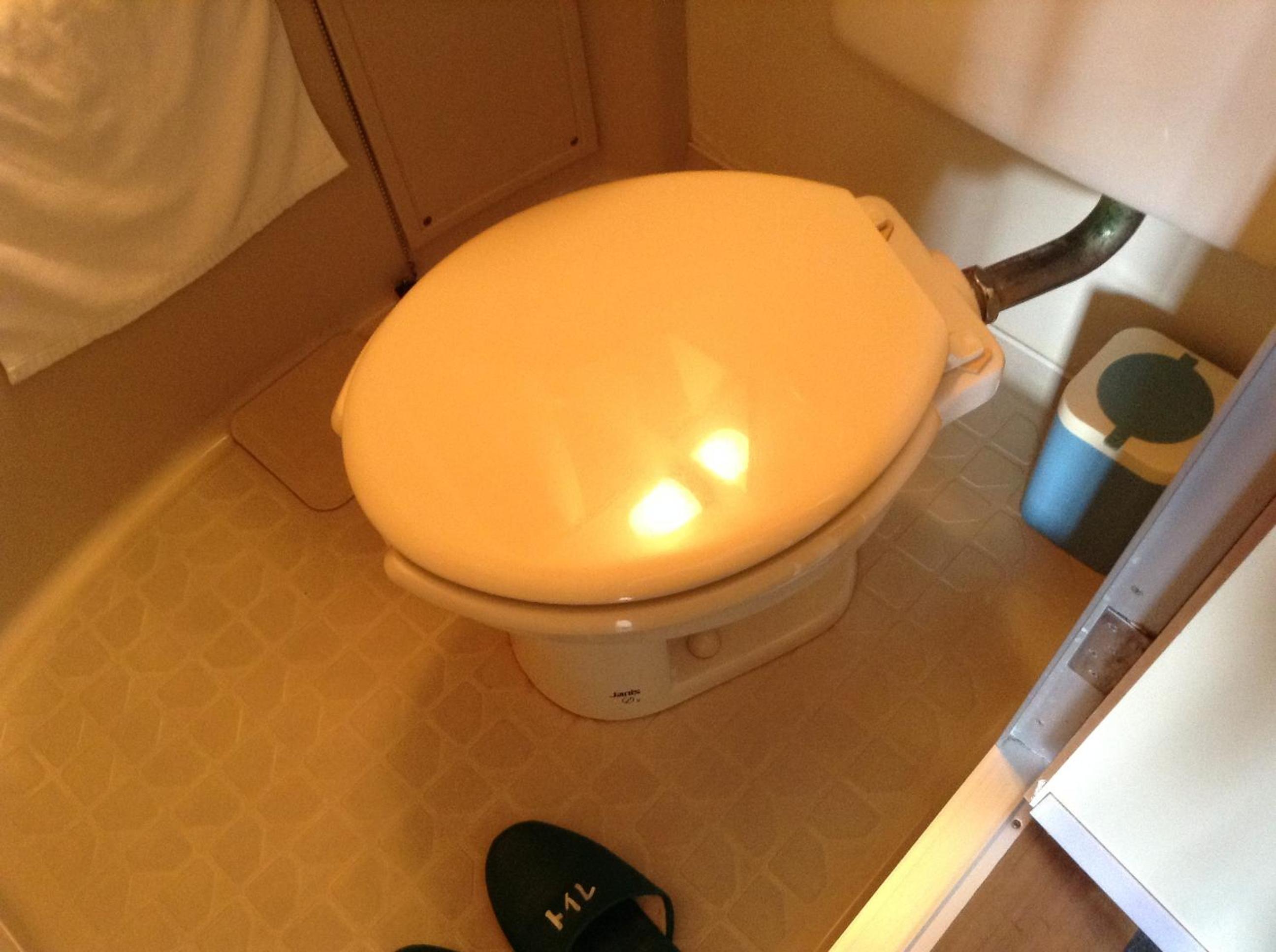 Japanese-Style Twin Room with Private Bathroom - Photo 2