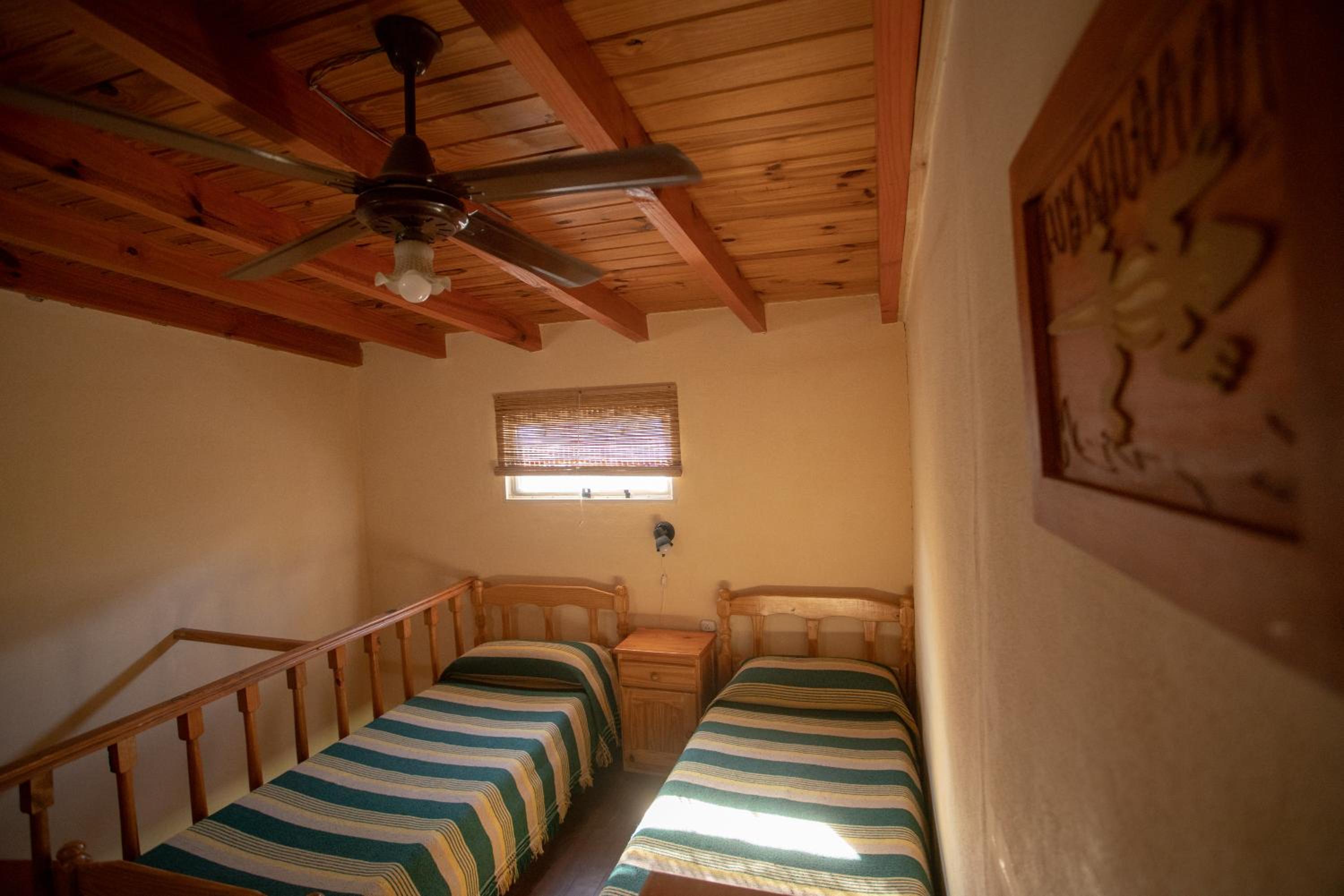 Economy Cabin (6 Adults)  photo 1