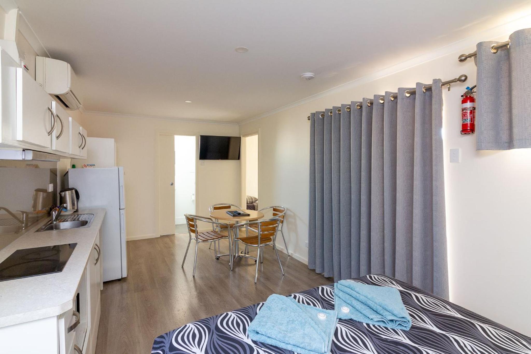Family Suite - Photo 7