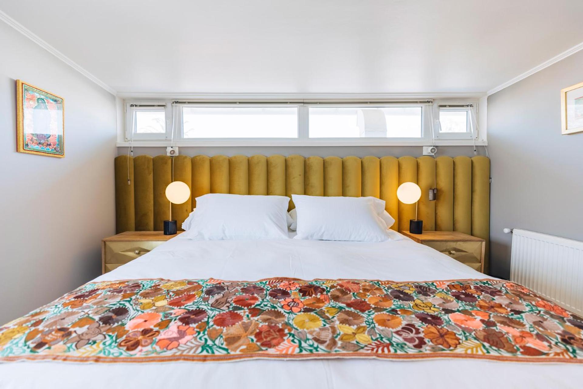 Double Room - Photo 18