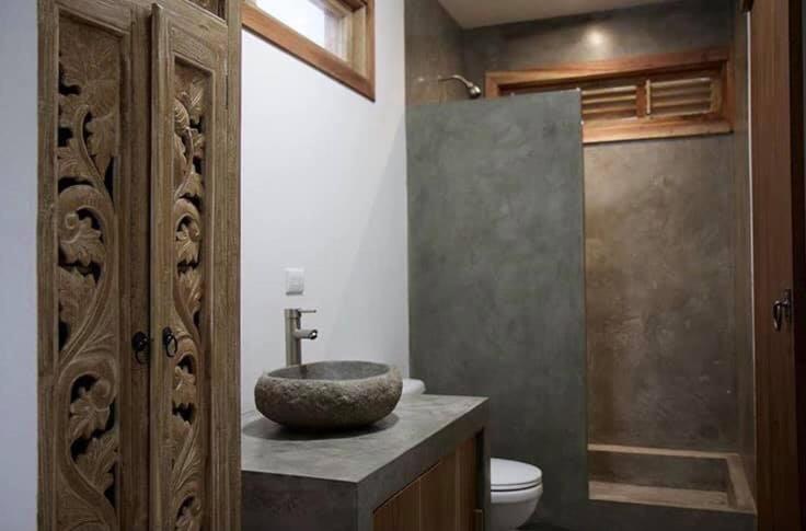 Two-Bedroom House photo 3