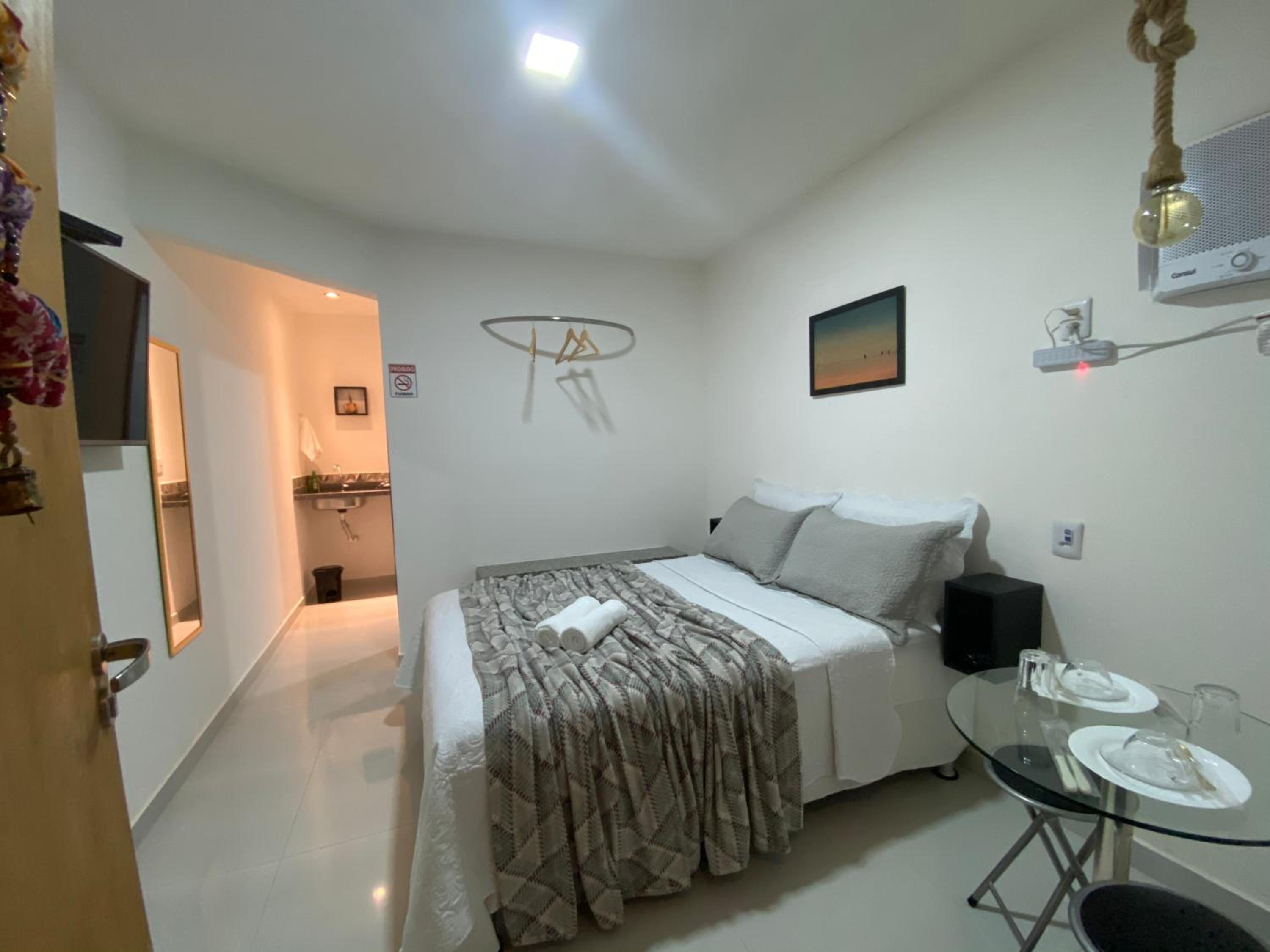 Suite - Photo 9