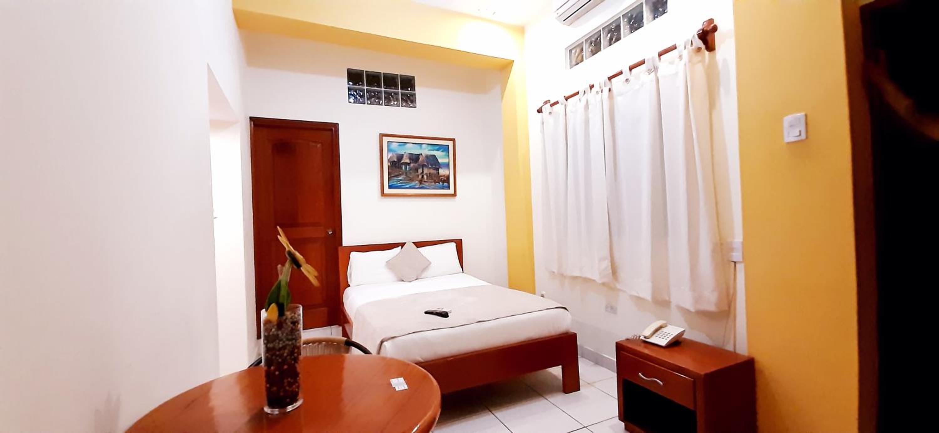 Single Room photo 3
