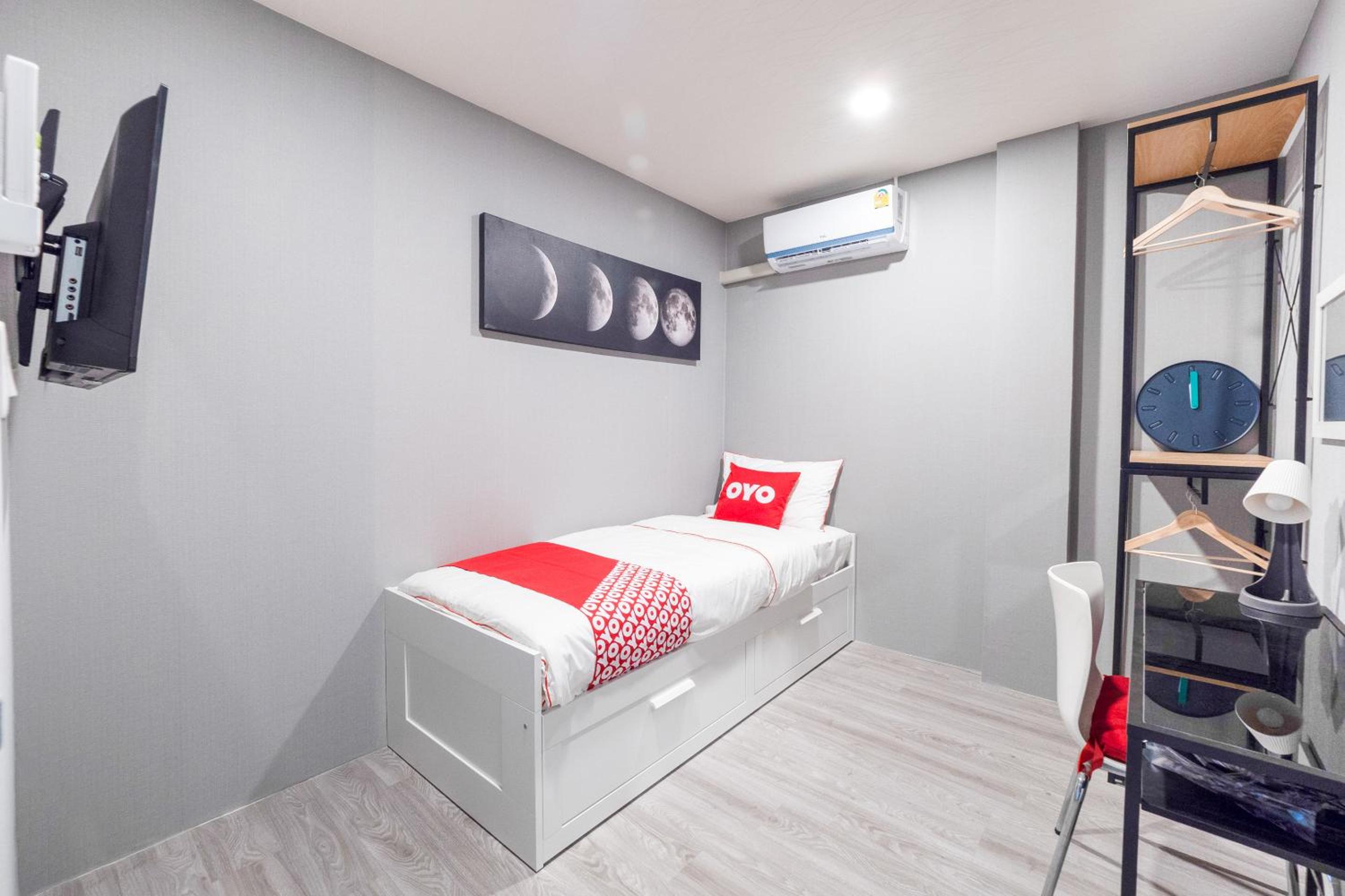Single Room photo 2
