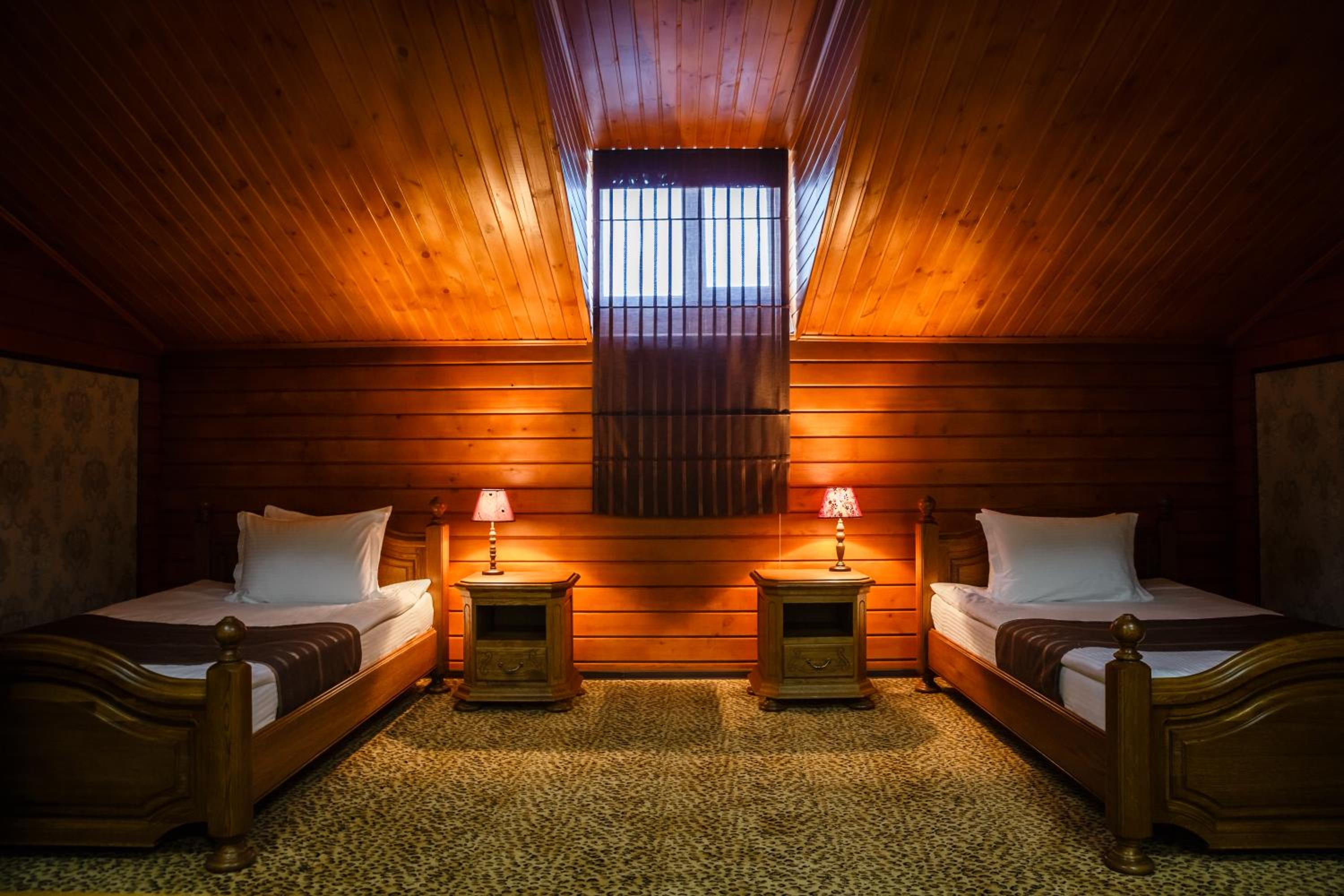 Deluxe Twin Room photo 1