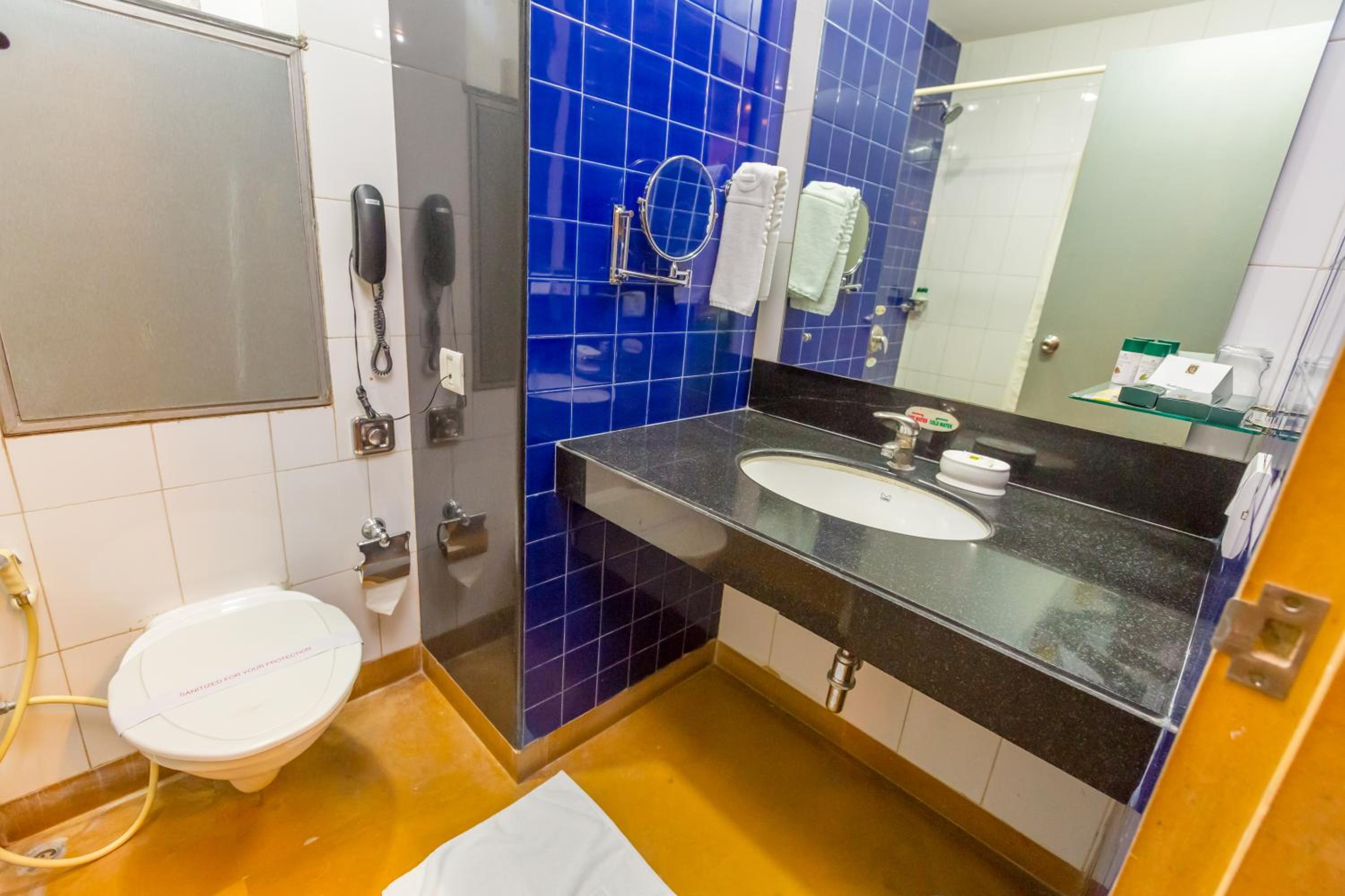 Deluxe Double Room - Photo 5