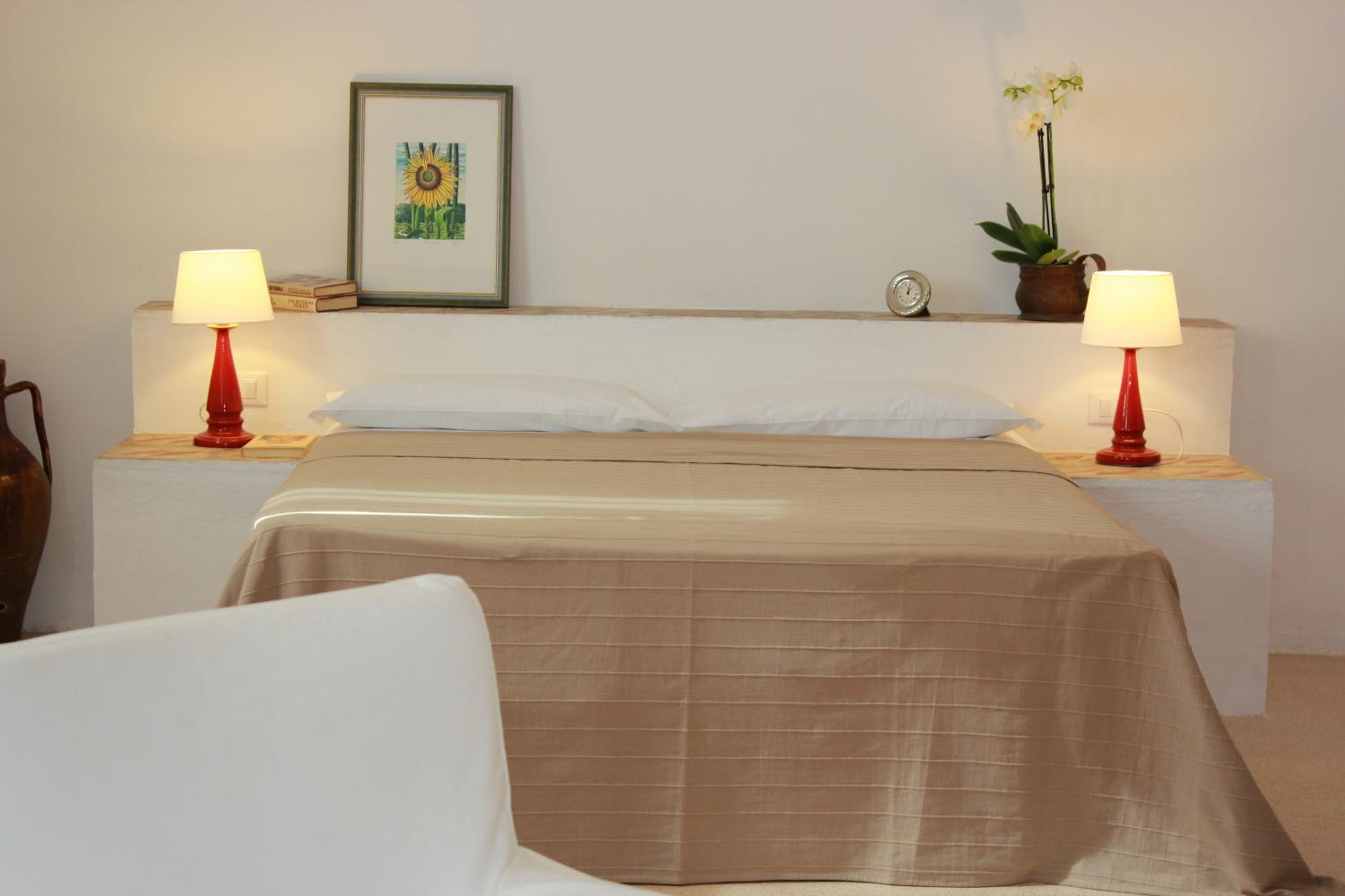 Double Room - Photo 8