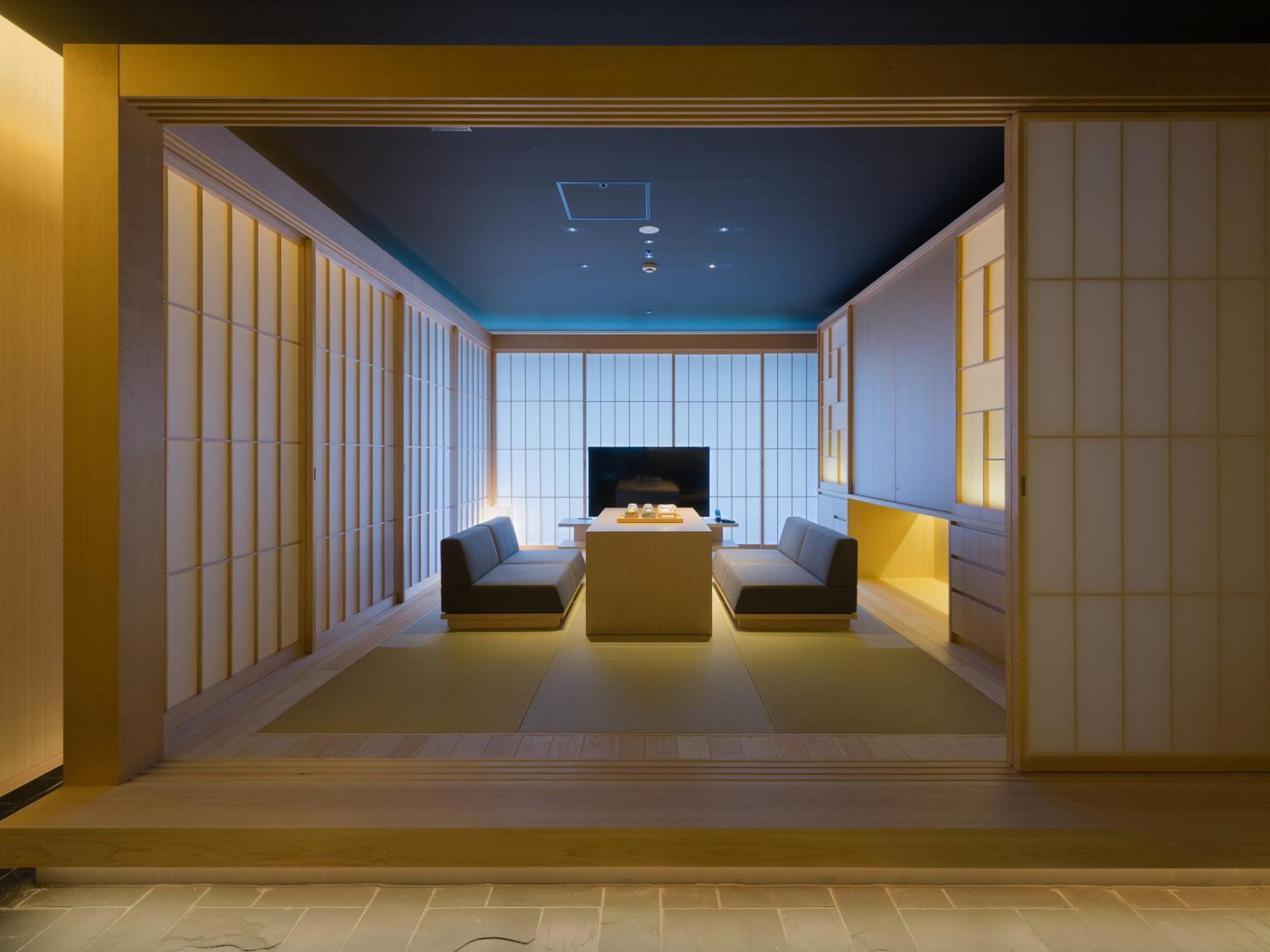 Main Building The Kanra Junior Suite (Tower View) thumbnail 6