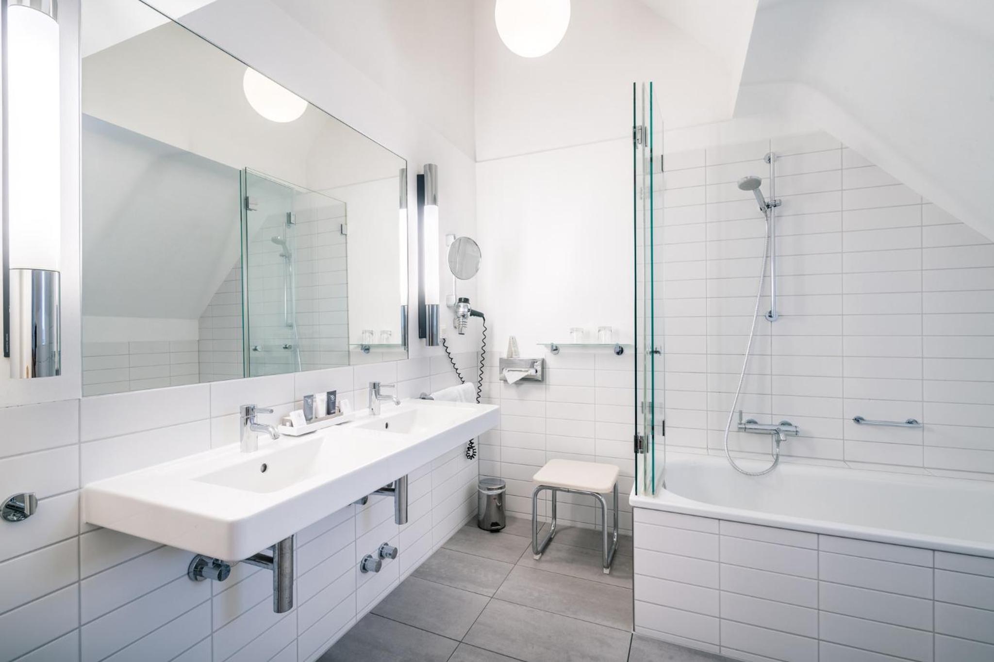 Business Double Room photo 2