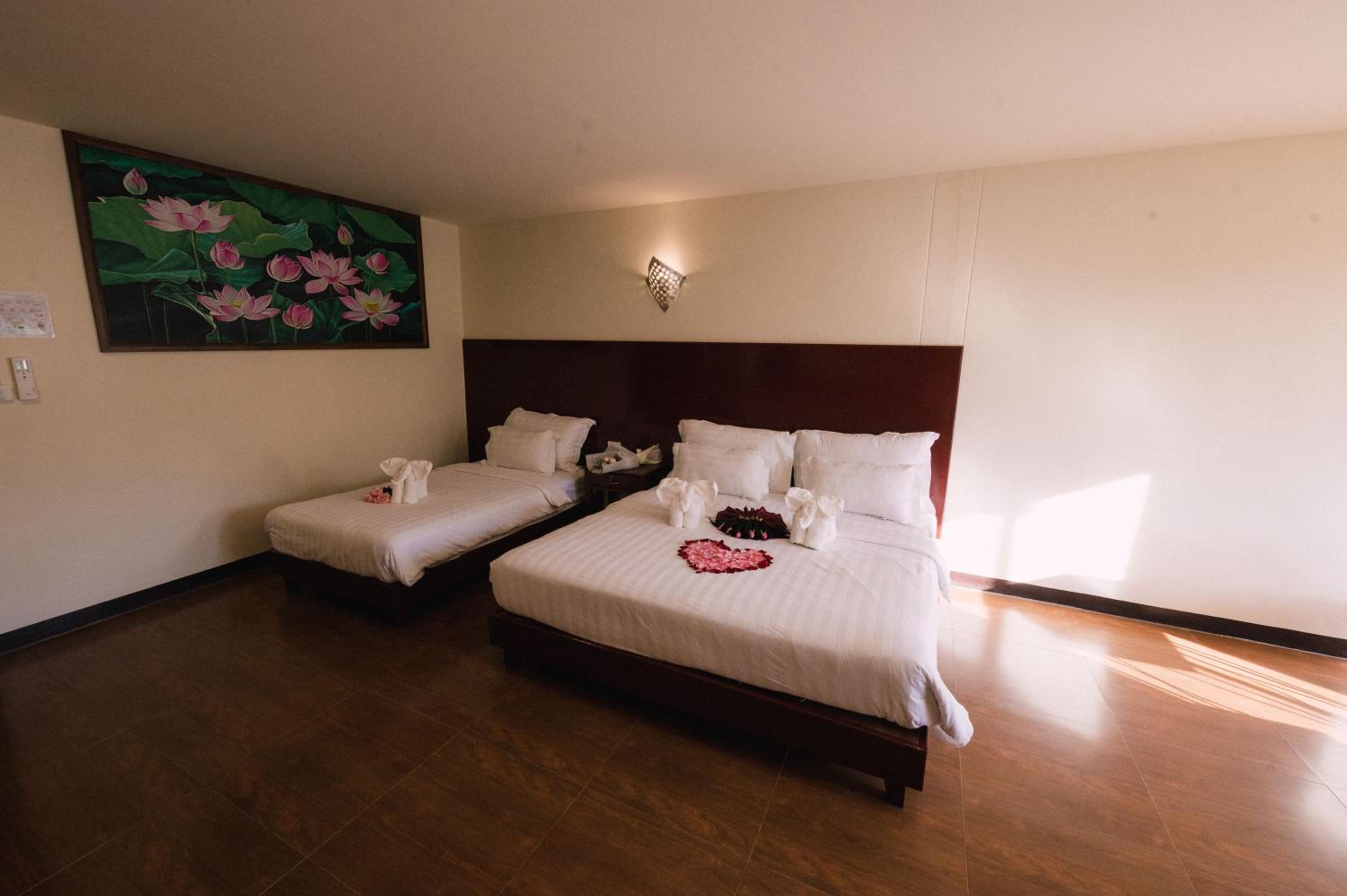 Triple Room with Balcony photo 2