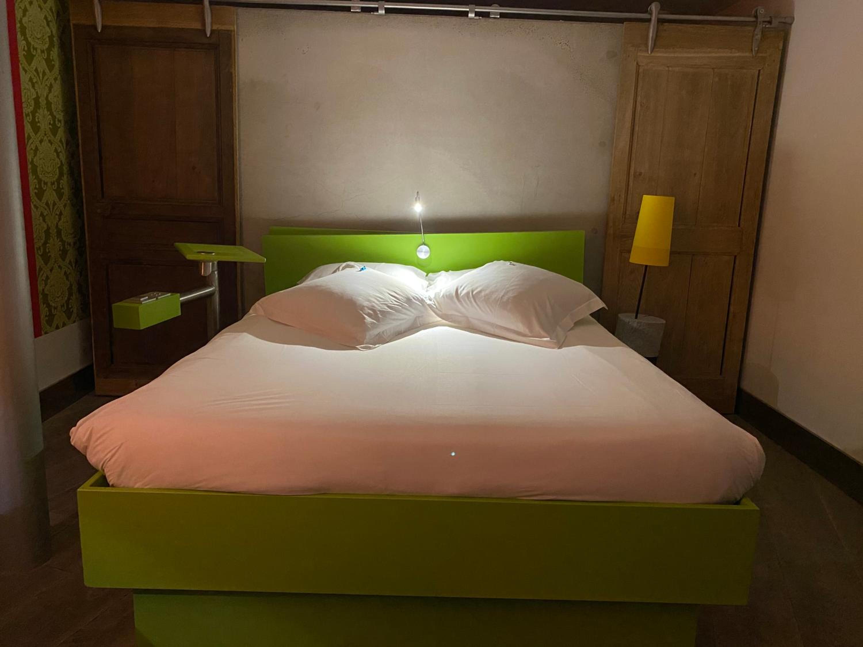 Double Room - Photo 2