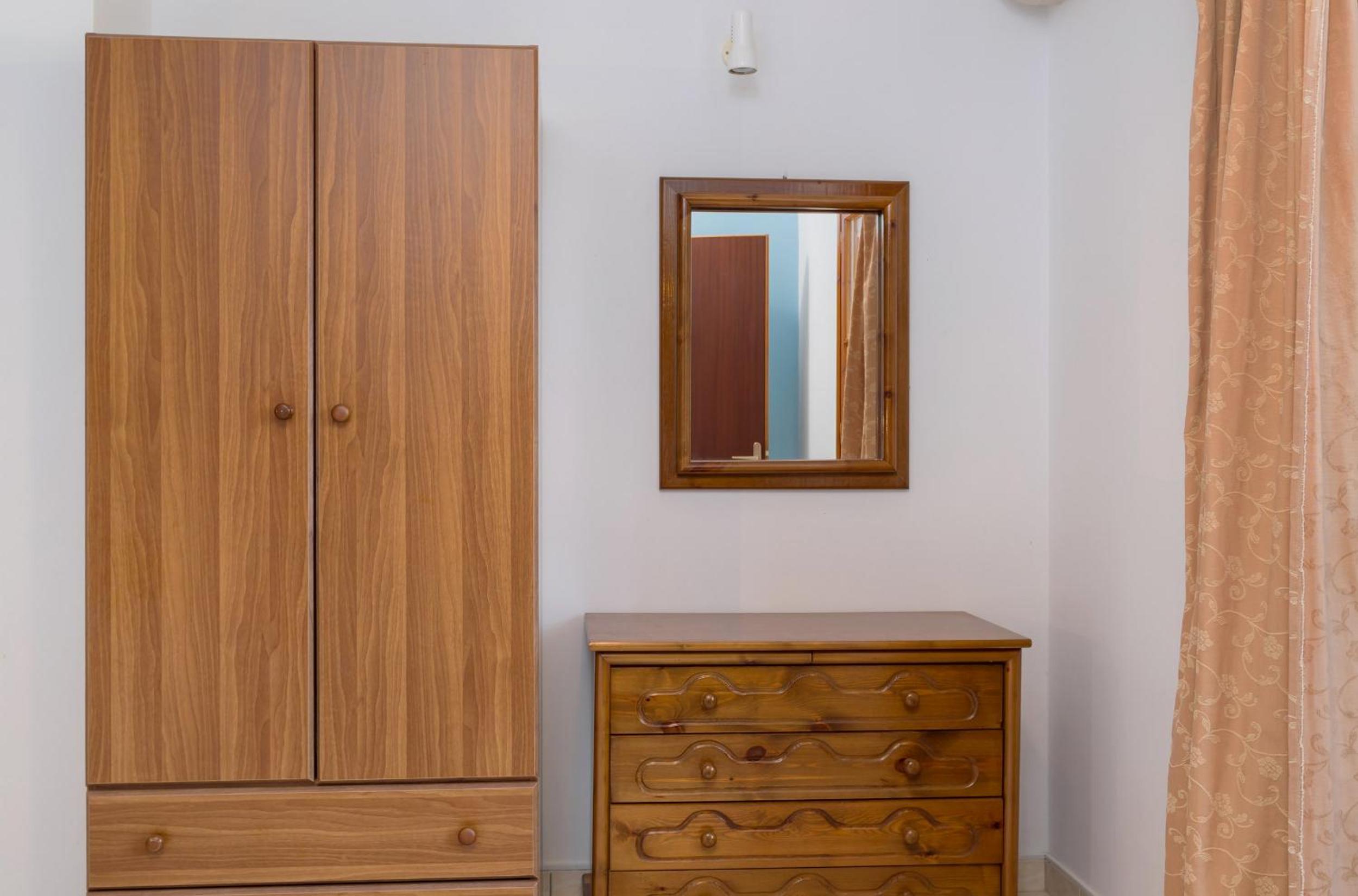 Studio Apartment photo 3