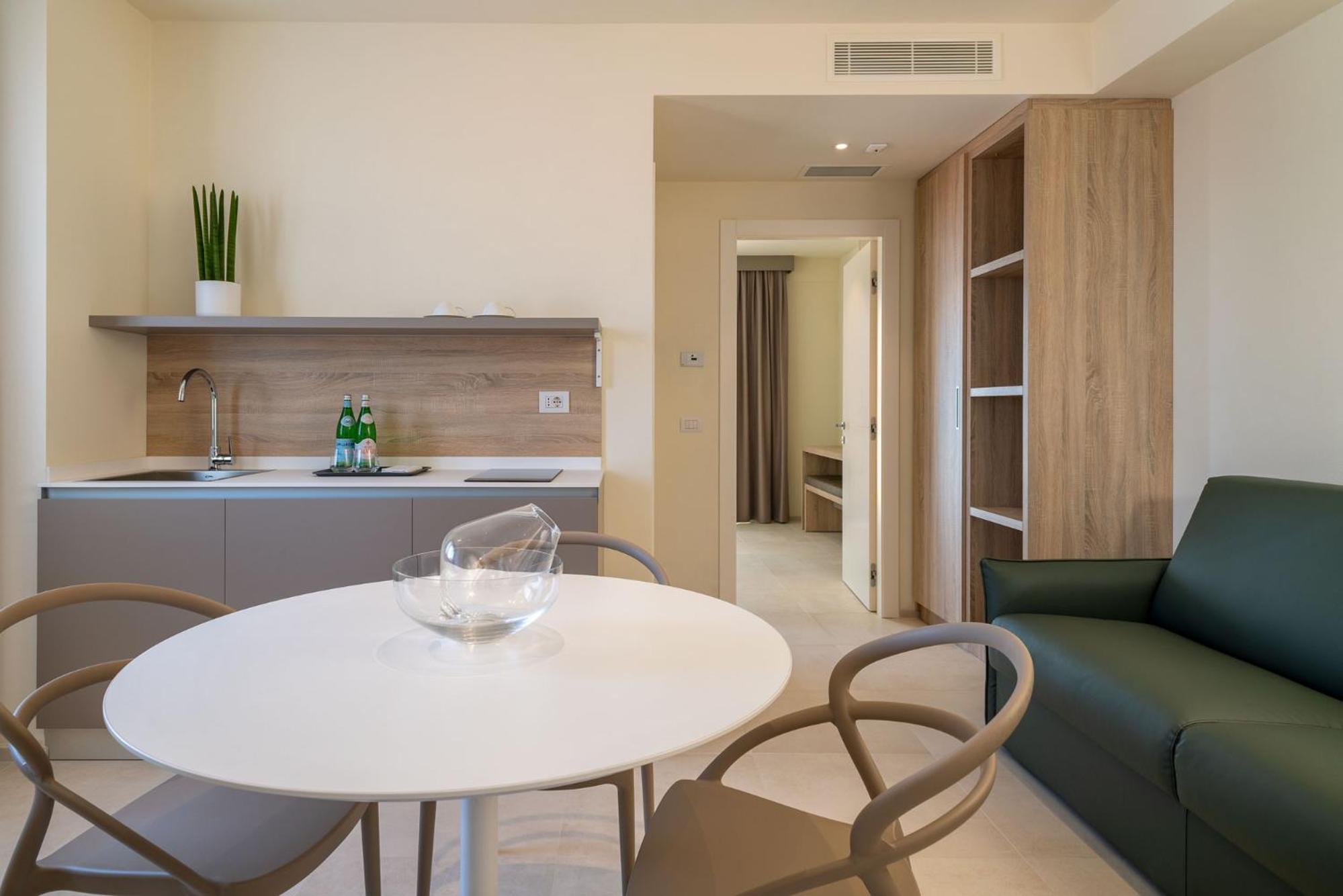 Family Room with Balcony - Photo 4