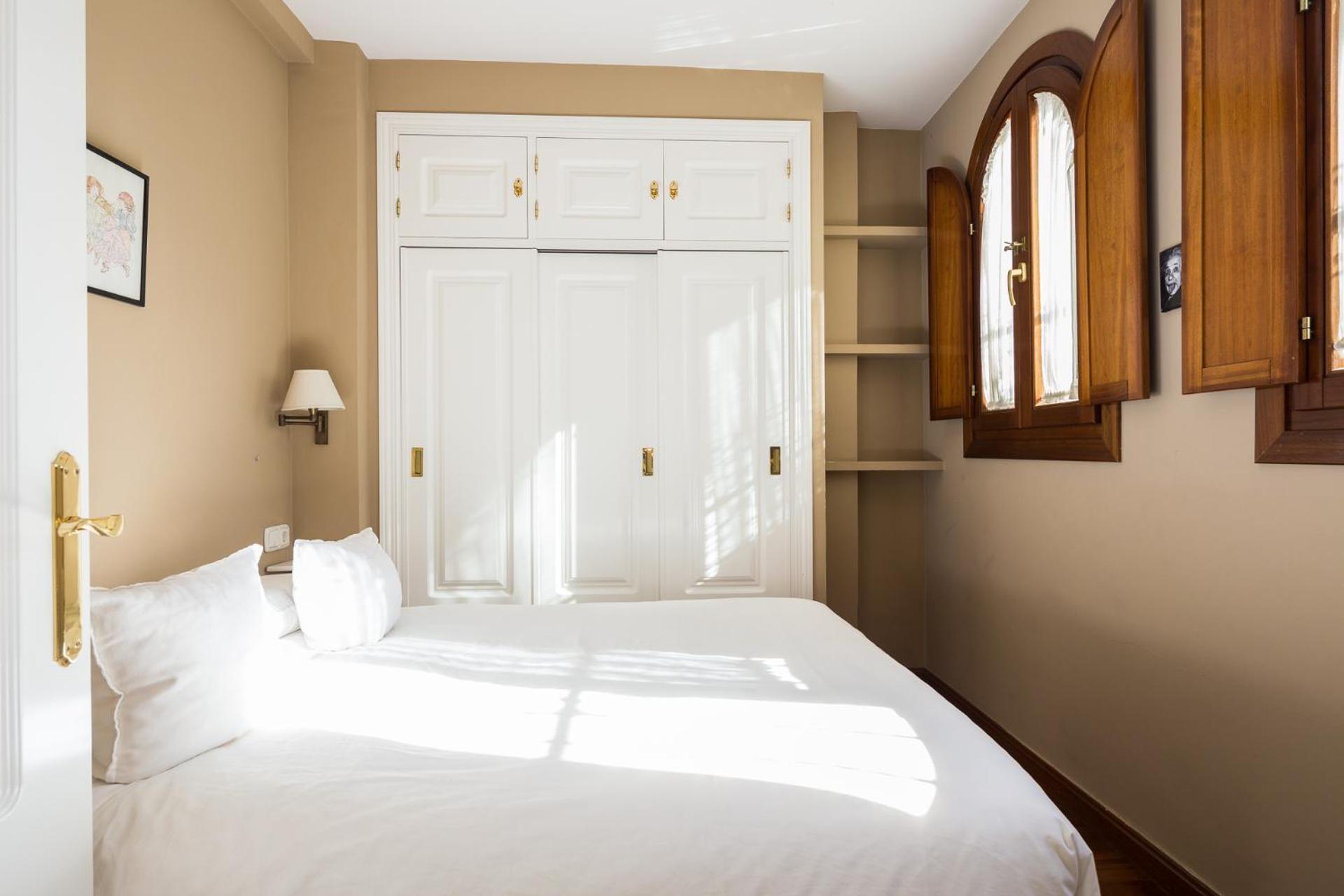 Casa de cuatro habitaciones
