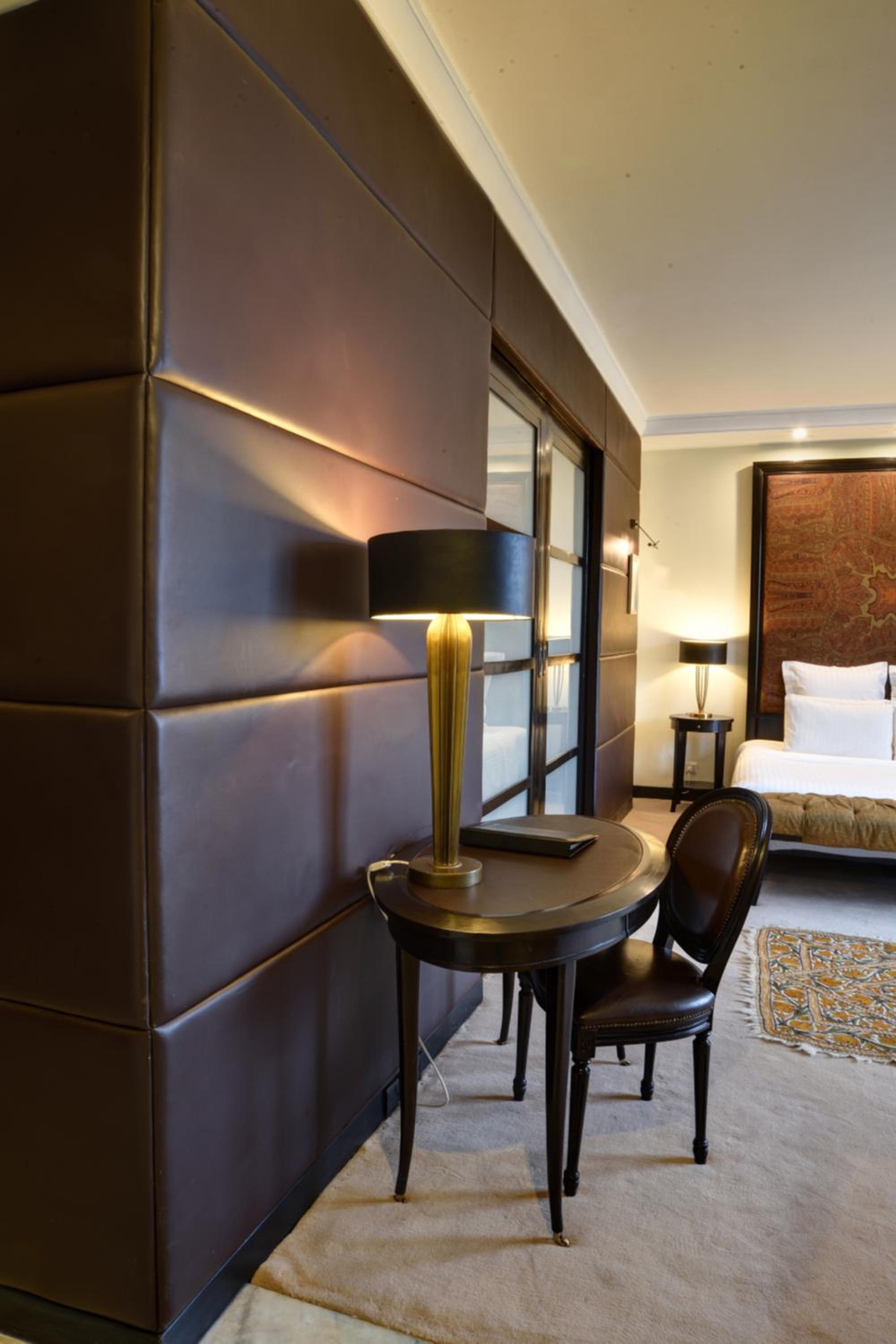 Deluxe Suite photo 2