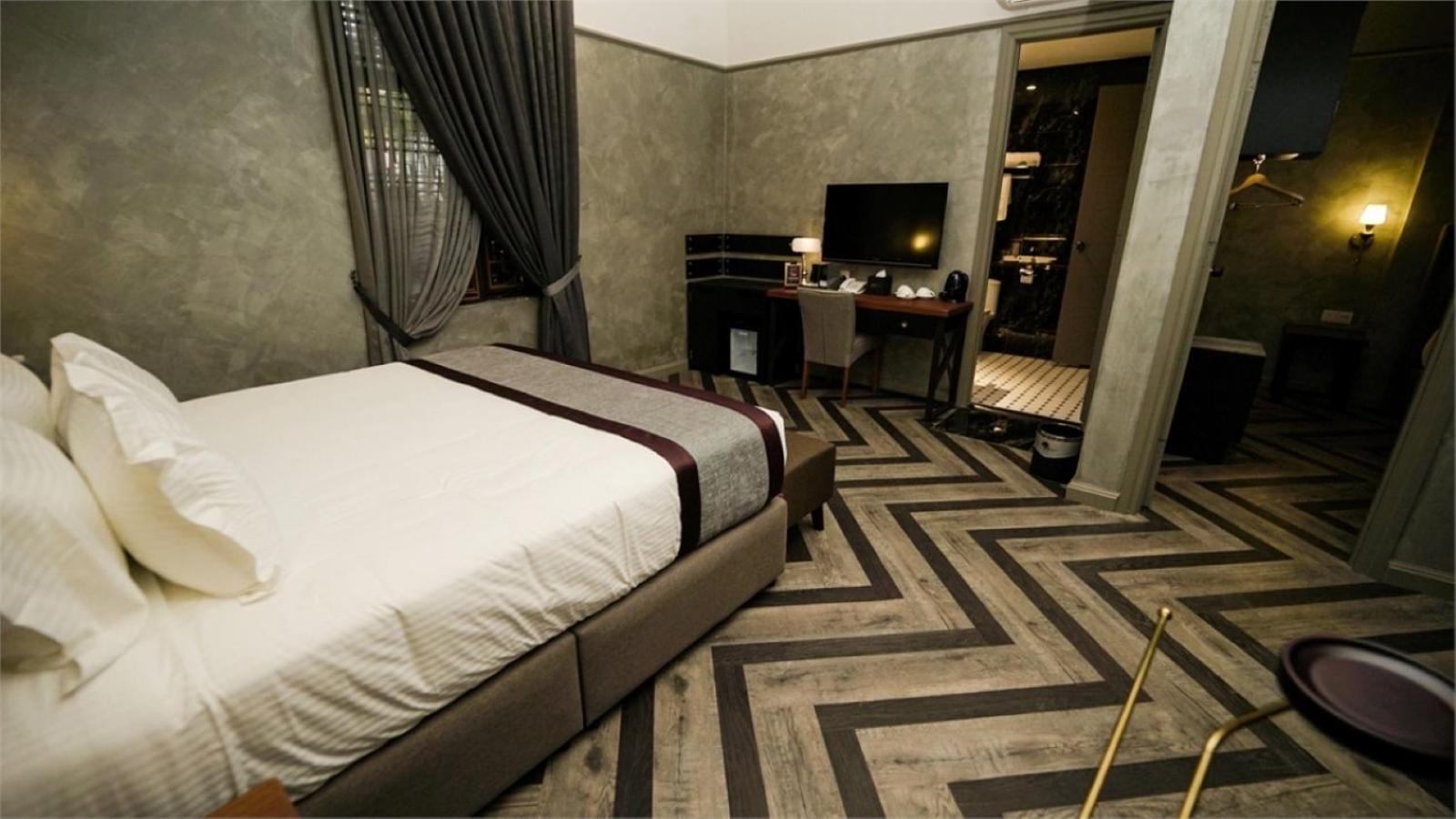 2 Bedroom Family Premier - Photo 4