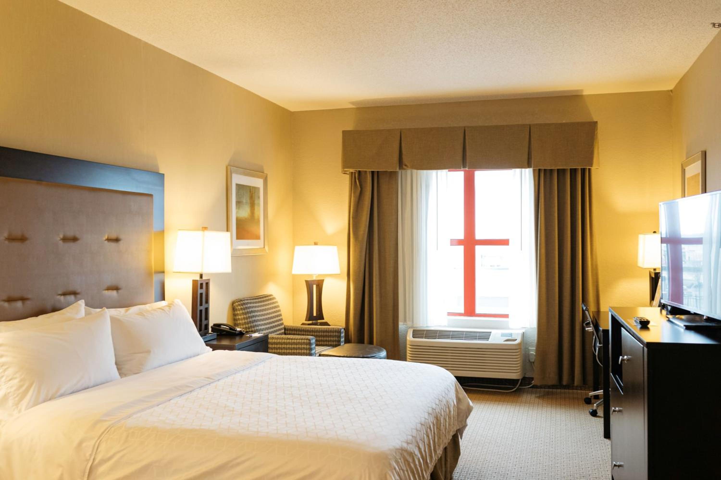 King Room with Spa Bath - Photo 1