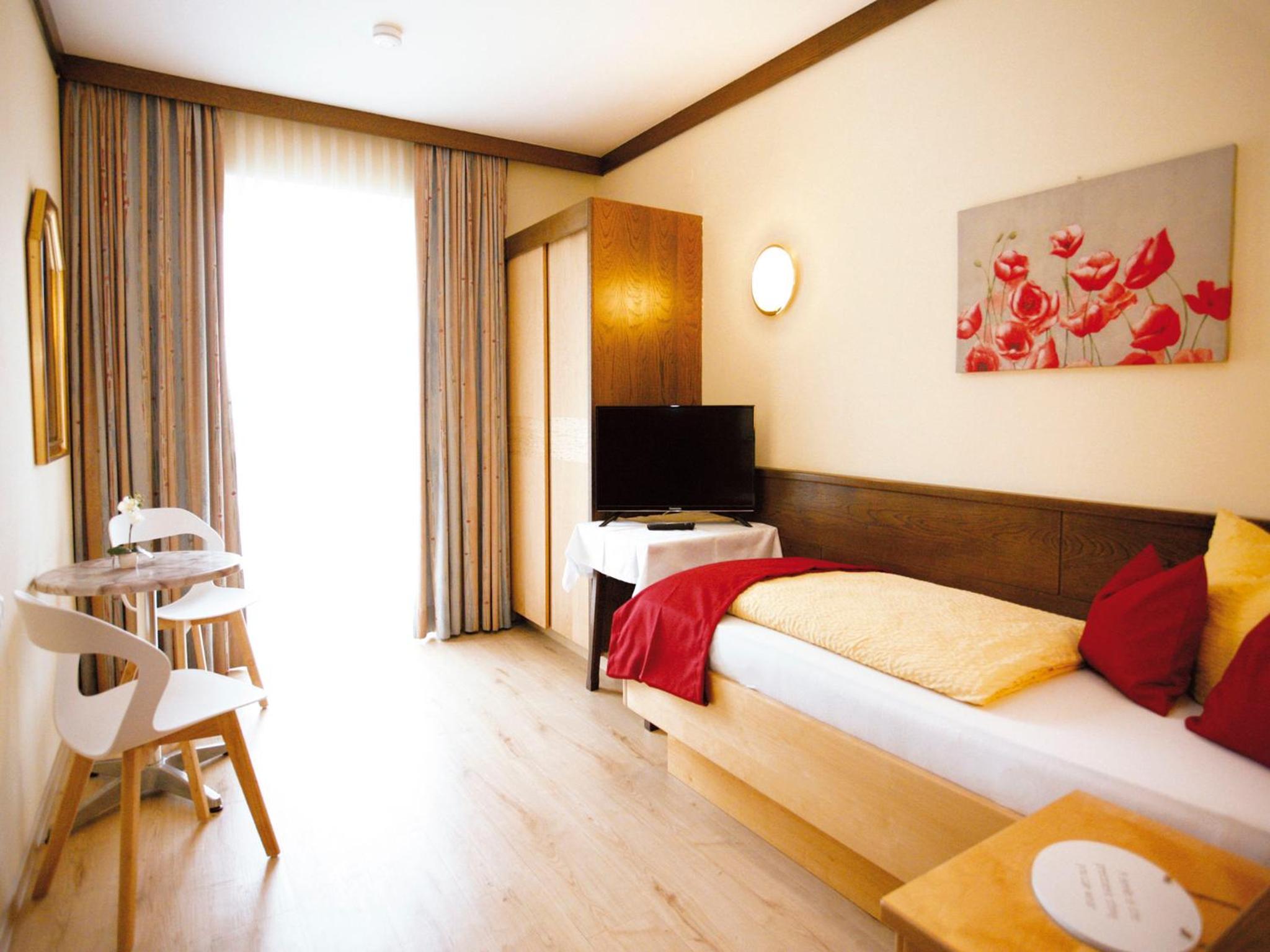 Single Room with Balcony photo 1