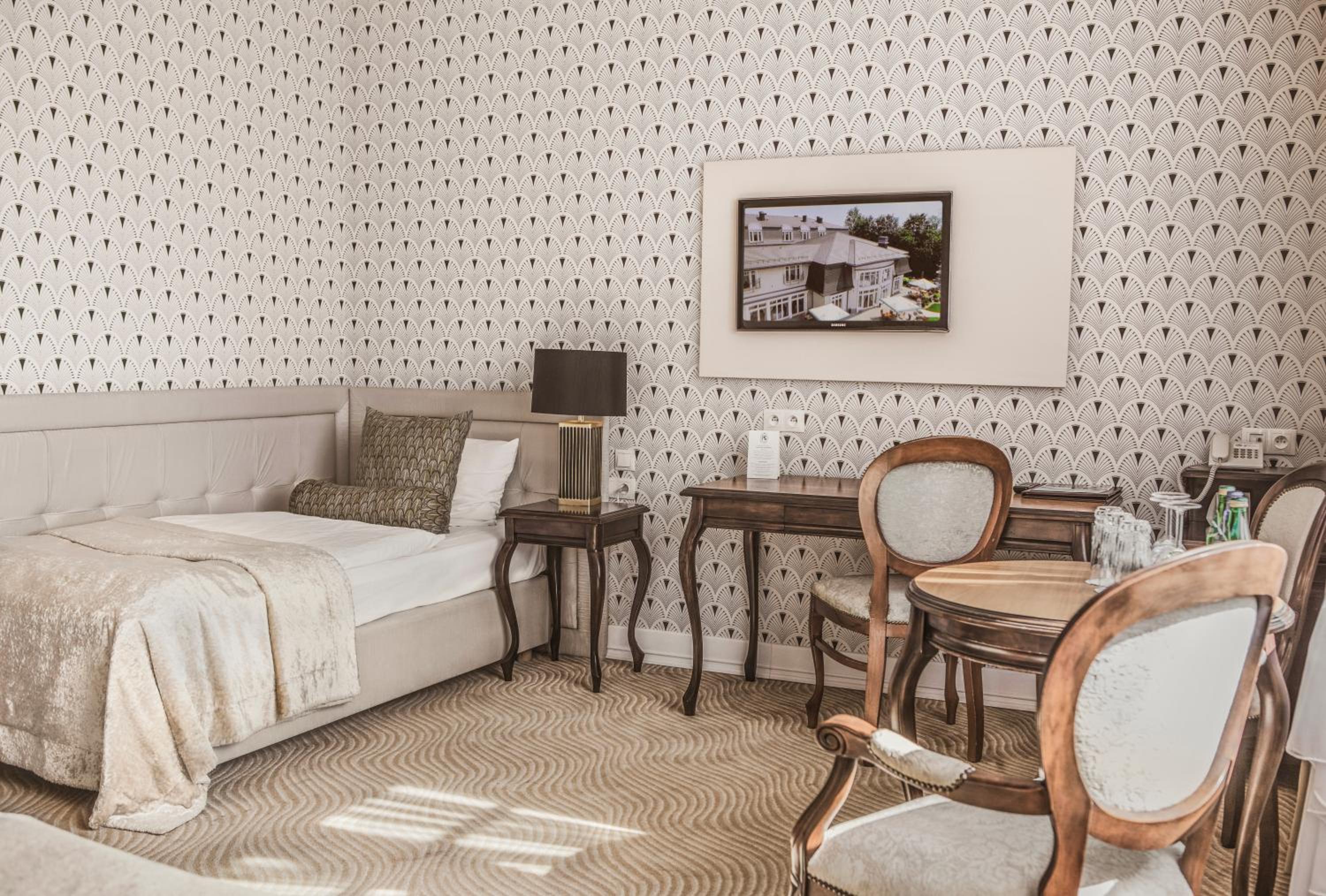 Triple Room - Photo 11