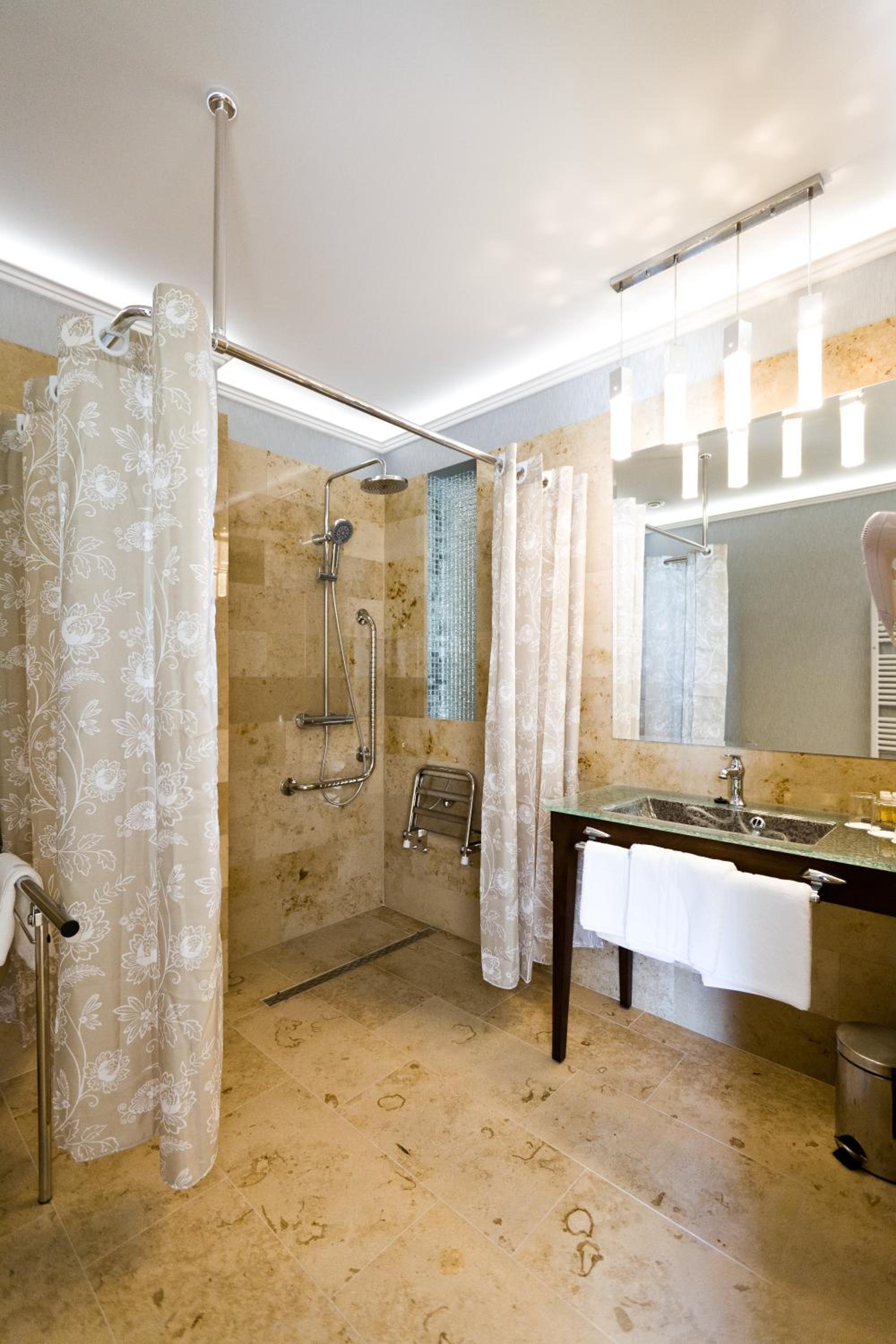 Triple Room - Photo 4