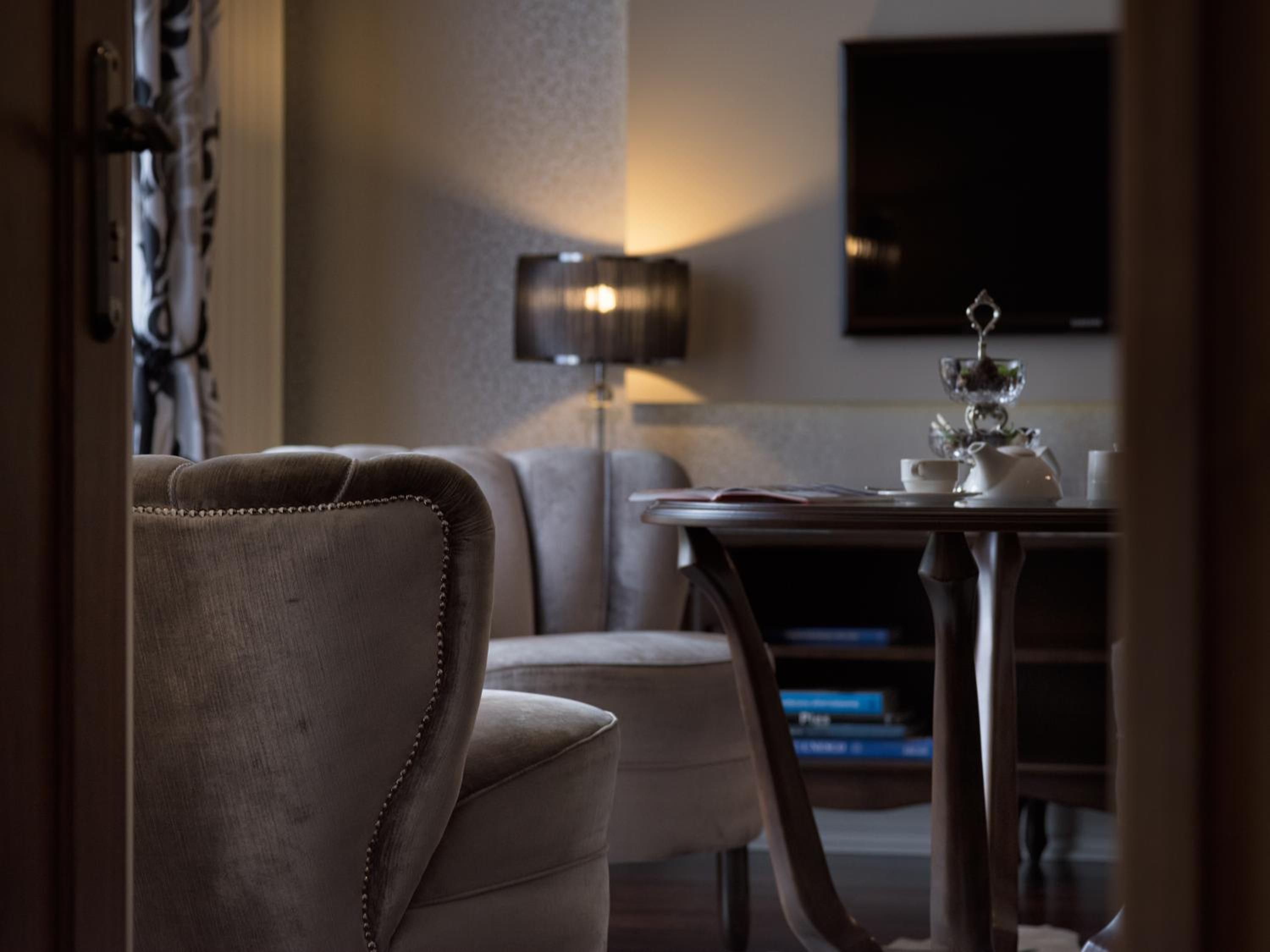 Suite - Photo 6