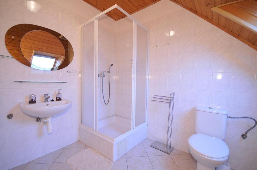 Double Room - Photo 4
